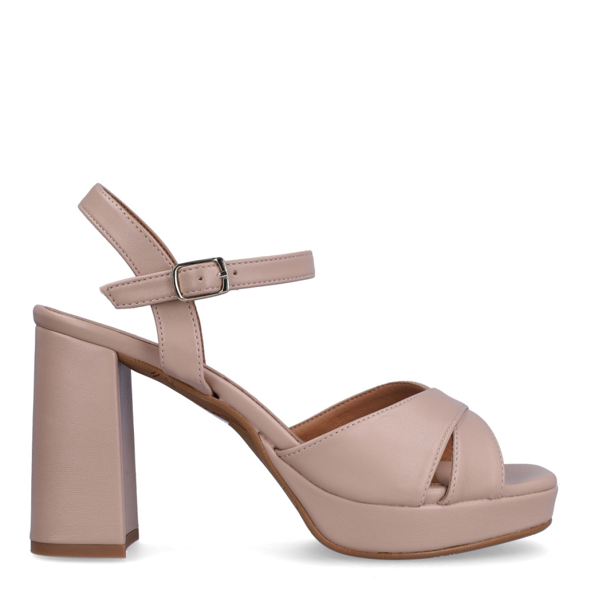 Sandalia de la marca Itse, modelo DAFNE. Exterior de la sandalia de piel de color nude. Interior de la sandalia de piel. Cierre de la sandalia con hebilla en el tobillo. Sandalia con tacón ancho de 9cm de altura, incluyendo 2cm de plataforma. La Sandalia Itse DAFNE es ideal para tus eventos y fiestas, perfectas para complementar tus looks!