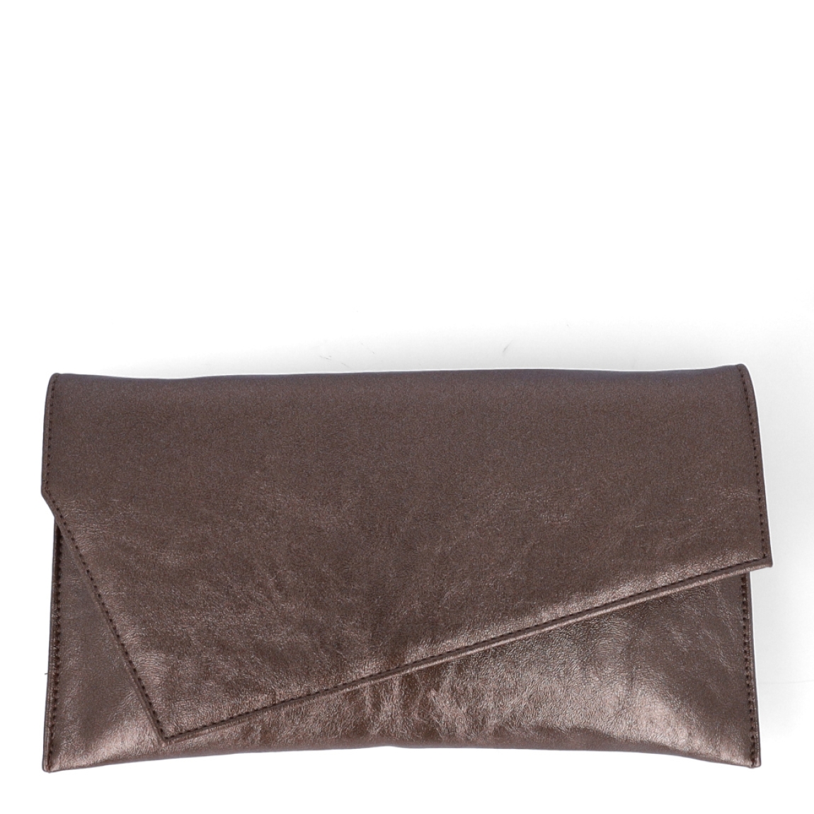 Bolso de la marca Munné, modelo VEGA. Elaborado en piel color bronce. Cierre con botones inmantados y asa de cadena. Medidas del bolso: alto 14cm y ancho 25cm. Este bolso Munné VEGA es un clásico que te acompañará en tus eventos más importantes y realzará tus looks a donde vayas.