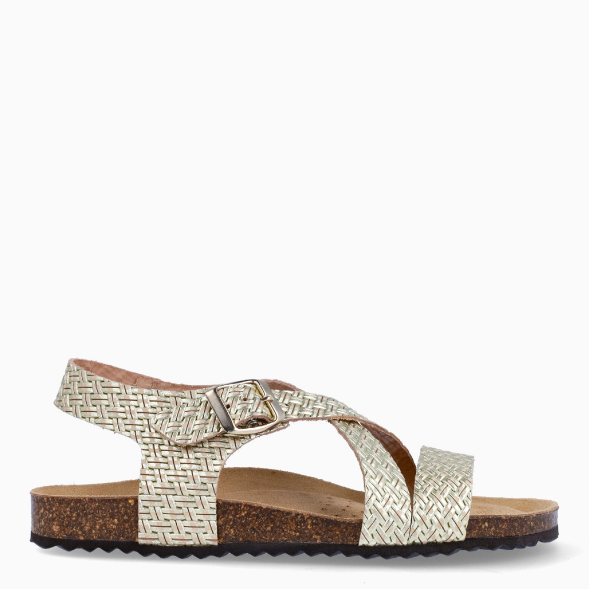Sandalias de la marca Geox, modelo LB65. Sandalias elaboradas piel trenzada color oro con tiras cruzadas en pala. Interior en piel color camel. Cierre de sandalias Geox con hebilla en tobillo y suela de corcho plana. Sandalias Geox LB65 ideales para esta temporada!