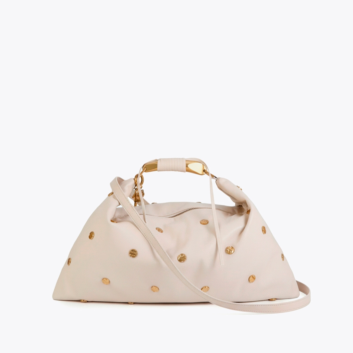 Bolso hobo de la marca Lola Casademunt, modelo GLENDA. Bolso en color crema con tachas doradas y textura suave. Incluye un asa ajustable y detalles metálicos exclusivos. Cierre superior de cremallera y un interior espacioso con compartimentos para una organización óptima. Bolso Lola Casademunt ideal para llevarla en tu día a día!ALTO 30cm ANCHO 48cm PROFUNDIDAD 3cm