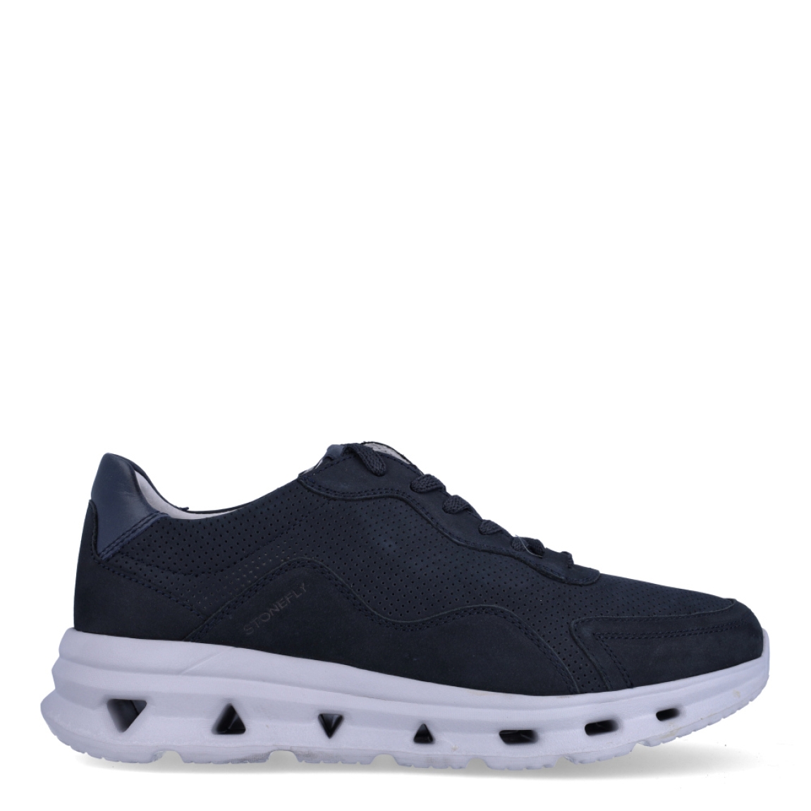 Deportivas de la marca Stonefly, modelo THEO. Exterior en piel troquelada de color azul oscuro. Lengüeta de licra. Interior en piel y textil de color blanco y gris claro. Cierre con cordones. Suela de goma de 4 cm. Plantilla acolchada. La tecnologia Blusoft ofrece pasos suaves y ligeros, con un nivel ingualable de comodidad y amortiguación. Deportivas Stonefly casual para todos los días.