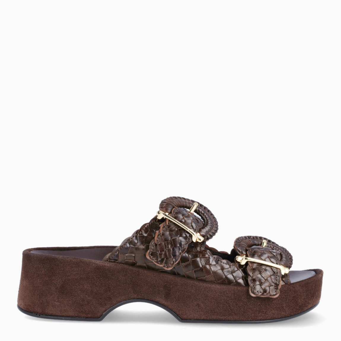 Sandalias de la marca Pons Quintana, modelo FORLI. Sandalias confeccionada a mano en piel trenzada color marrón es la combinación de diseño artesanal y confort absoluto. Su diseño de esta sandalias Pons Quinatan cuenta con hebillas trenzadas sobre empeine para adaptar el ajuste del pie, su plataforma forrada en piel trenzada a tono brinda mayor altura sin sacrificar estabilidad, ideal para acompañarte durante todo el día. Sandalias Pons Quintana con suela de goma antideslizante. Altura plataforma 4,5 cm, altura delantera 3,5 cm. Sandalias Pons Quintana FORLI, perfecta para outfits casuales, esta sandalia es un básico versátil que suma estilo y personalidad a cualquier temporada.