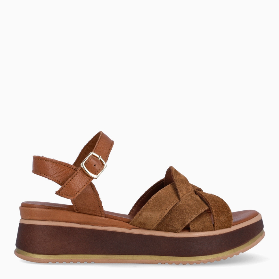 Sandalias de la marca Itse, modelo DORYS. Elaboradas en ante color cuero con tiras cruzadas en pala. Interior en piel color cuero. Cierre de sandalias Itse con hebilla en tobillo y suela con plataforma de 5cm de altura. Estas sandalias Itse DORYS son un complemento ideal para ti!