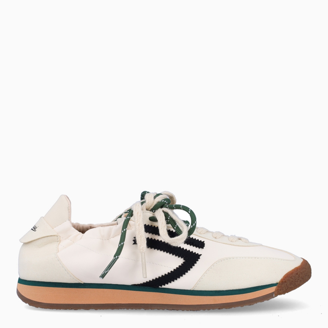 Deportivas de la marca Puraai, modelo PANTHER. Exterior elaboradas en ante color beig con detalle en negro. Interior en piel color negro con plantilla acolchada y extraíble para máxima comodidad. Cierre con cordones en dos tonos de color, uno beig y otro, verde a rayas. Suela de goma plana. Estas deportivas PURAAI PANTHER son un complemento ideal para marcar un estilo increíble en tus looks!