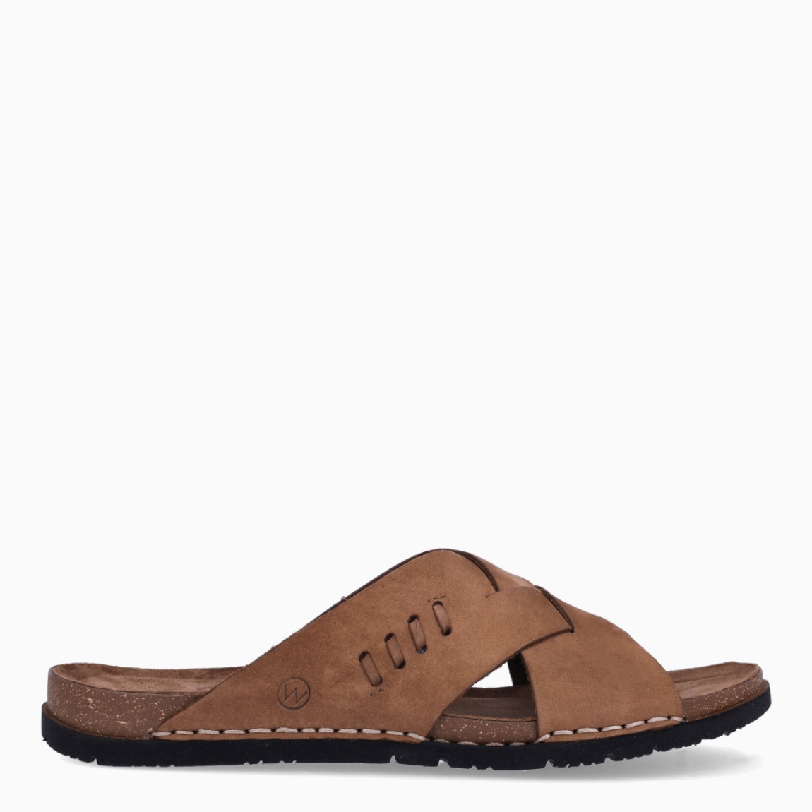 Sandalias clásicas de la marca Walk & Fly, modelo 868. Exterior en neopreno color marrón con tiras cruzadas. Sandalias abiertas con plataforma de goma plana. Estas sandalias Walk & Fly 868 tienen la comodidad que necesitas en tu día a día!