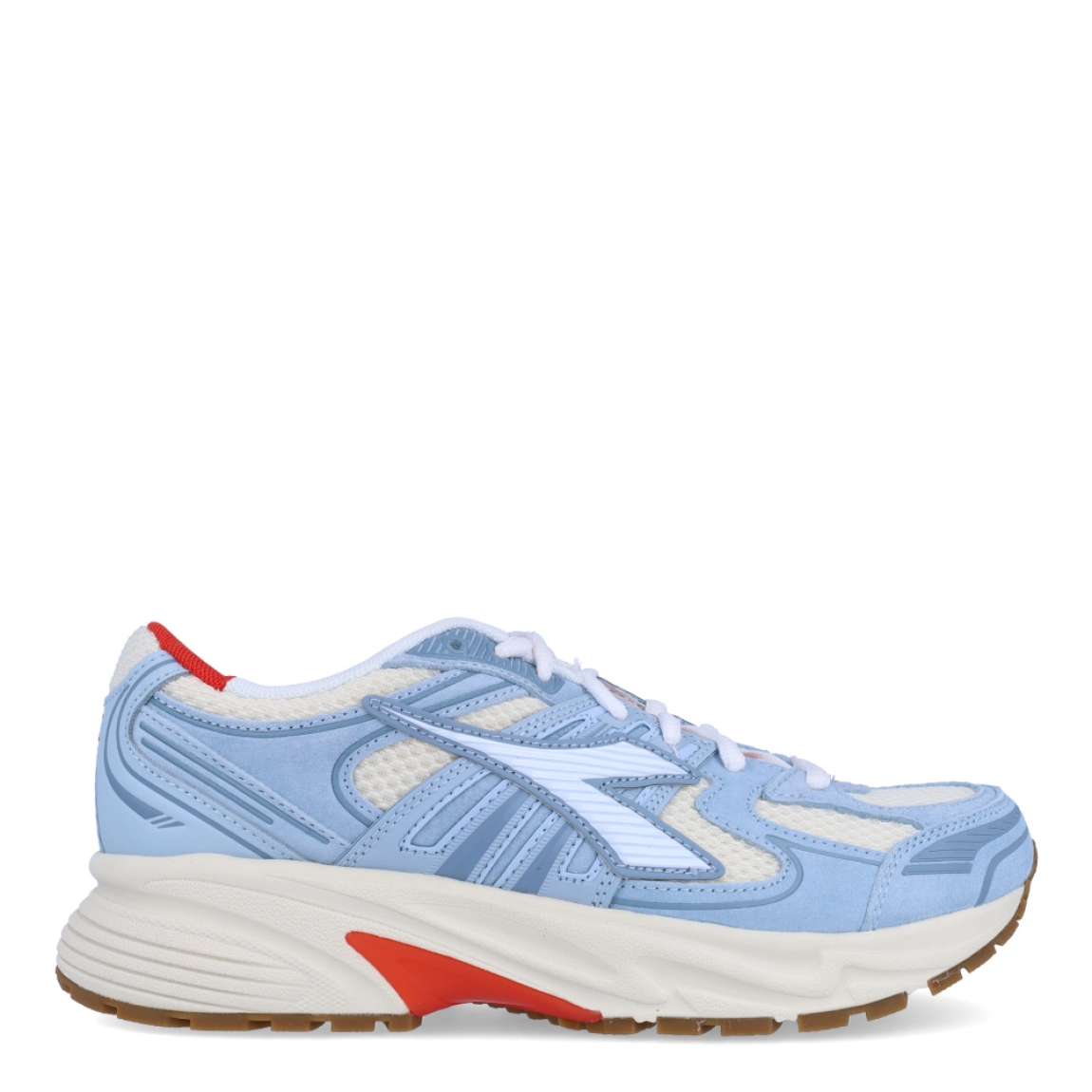 Deportivas de la marca Diadora, modelo MYTHOS STAR. Exterior en naylon color azul con detalles en blanco. Interior en textil color naranja, con plantilla acolchada y extraíble para máxima comodidad. Cierre con cordones de color blanco. Suela de goma con cuña de 4cm de altura. Estas deportivas MYTHOS STAR son unas clásicas ideales para llevar en tu día a día.