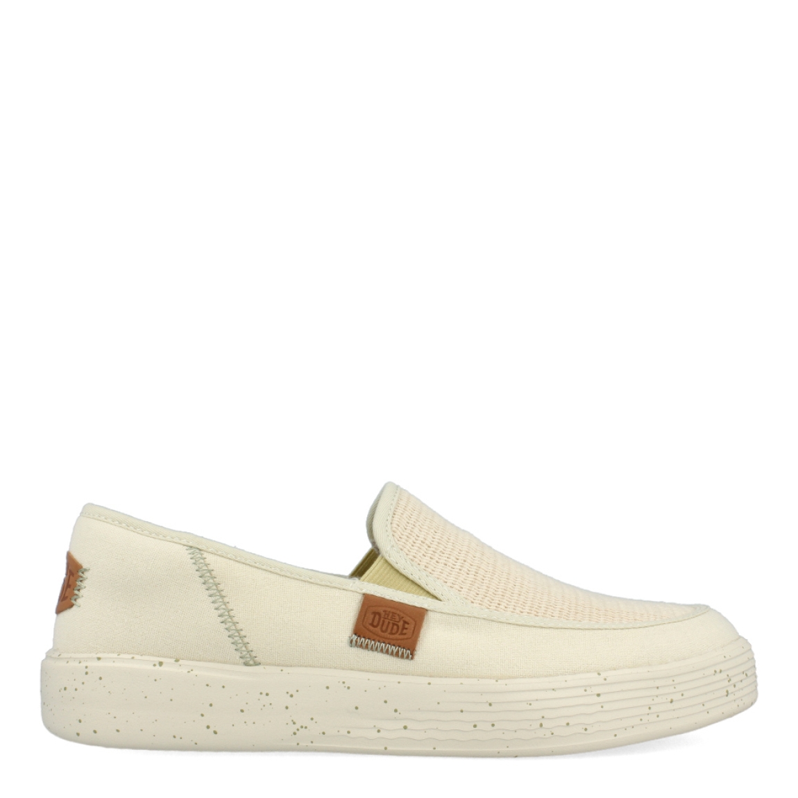 Mocasines tipo naútico de la marca Heydude, modelo 407. Exterior de los mocasines en textil color blanco. Interior de los mocasines en textil estampado a rayas con plantilla acolchada y extraíble. Mocasines con plataforma de 3cm de altura. Estos mocasines Heydude 407 son unos clásicos de temporada. No te pueden faltar en el armario.