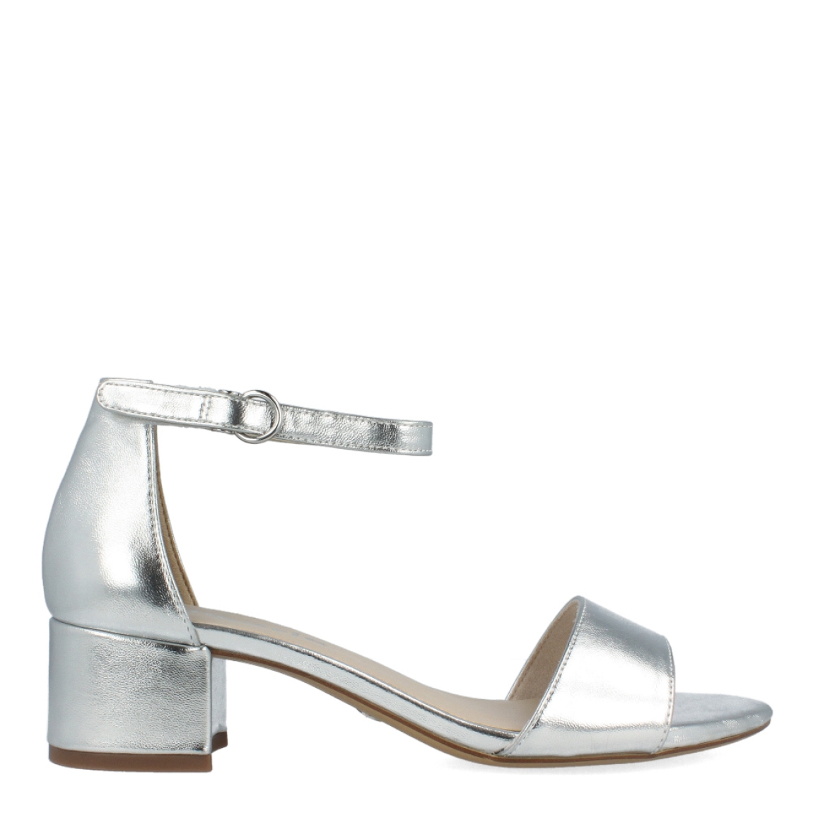 Sandalias de la marca Tamaris, modelo SANTE. Exterior de las sandalias en piel color plata. Interior de las sandalias en piel color beig. Cierre de las sandalias Tamaris con hebilla en el tobillo. Sandalias con tacón de 3cm de altura. Estas sandalias Tamaris SANTE son unas clásicas para lucirlas en tus eventos más importantes con la máxima comodidas posible.