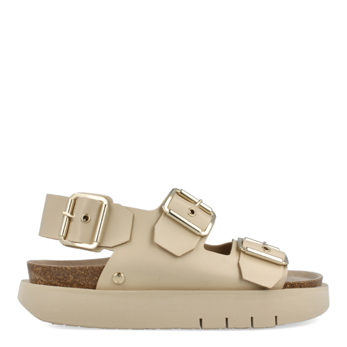 Sandalias de la marca Genuins, modelo G11. Exterior e interior de las sandalias en piel color beig. Cierre de las sandalias Genuins con triple hebilla, en pala, empeine y talón. Sandalias con plataforma de goma. Estas sandalias Genuins G11 son unas clásicas de temporada, que te permitirá armar looks con estilo y comodidad en tu día a día.