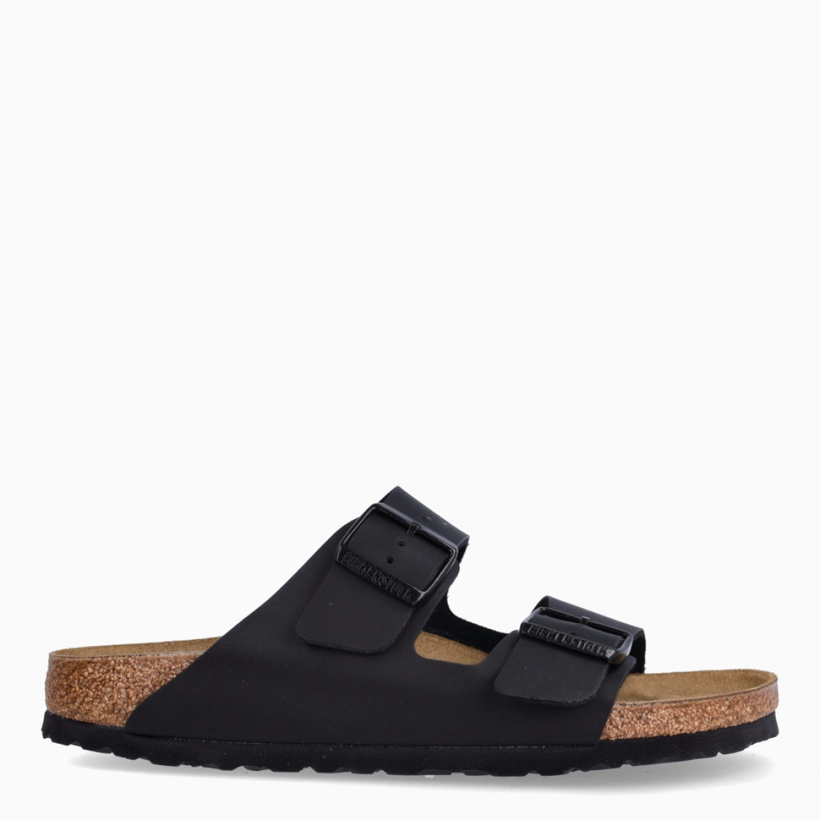 Sandalias de la marca Birkenstock, modelo ARIZONA BIRKO-FLOR. Sandalias elaboradas en neopreno de color negro con una base de corcho y látex de forma anatómica. Cierre de las sandalias con doble hebilla de espiga de metal con ajuste individual. Estas sandalias Birkenstock ARIZONA BIRKO-FLOR es un complemento clásico para tus looks de temporada, con un diseño sencillo atemporal y una ligereza que te dará la comodidad que necesitas en tu día a día.