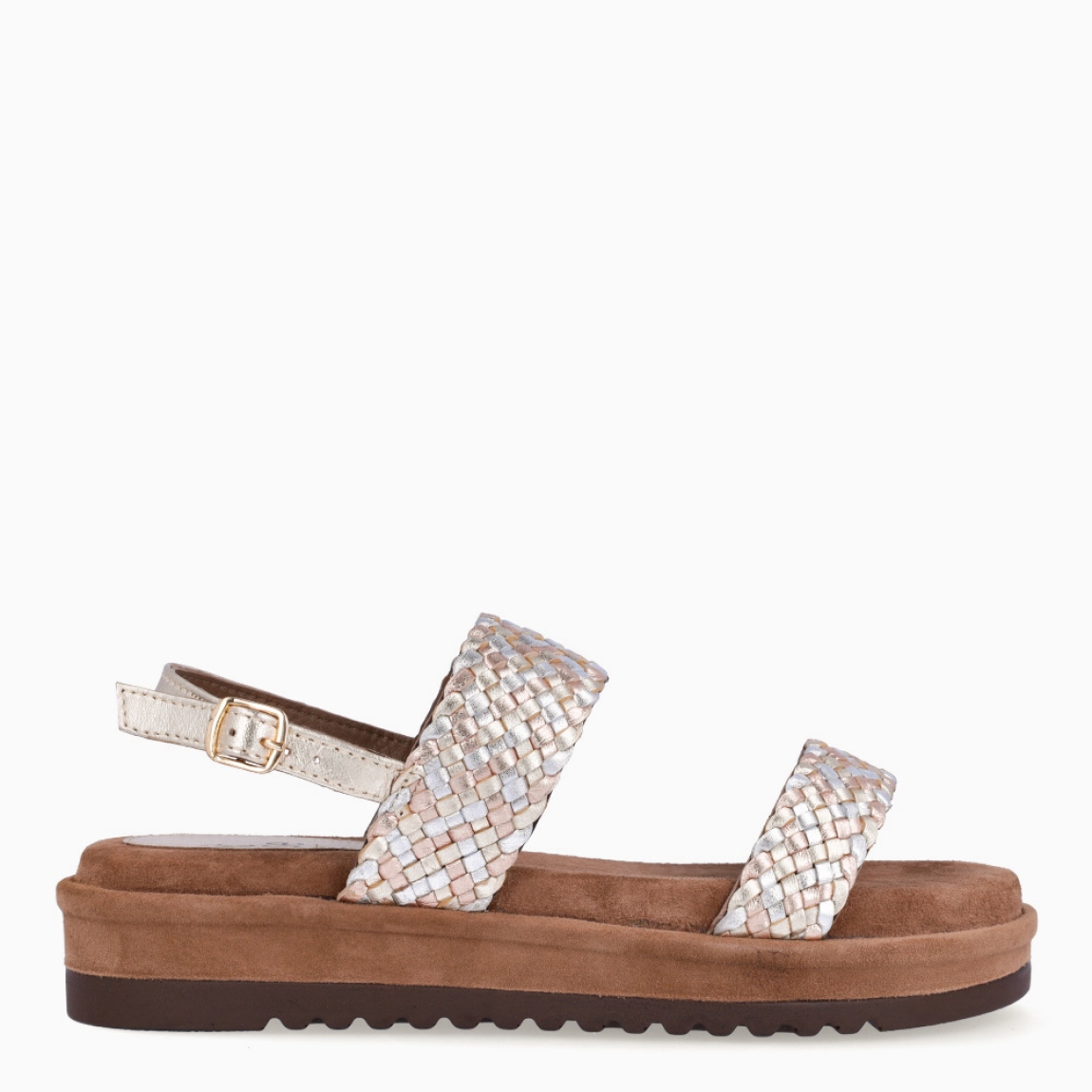 Sandalias de la marca Itse, modelo ESTER. Exterior elaboradas en piel trenzada multicolor con tiras en pala. Interior en ante color marrón. Cierre de las sandalias Itse con hebilla en el tobillo y plataforma de 4cm de altura. Estas sandalias Itse ESTER son ideales para esta temporada, te darán comodidad, ligereza en tu día a día!