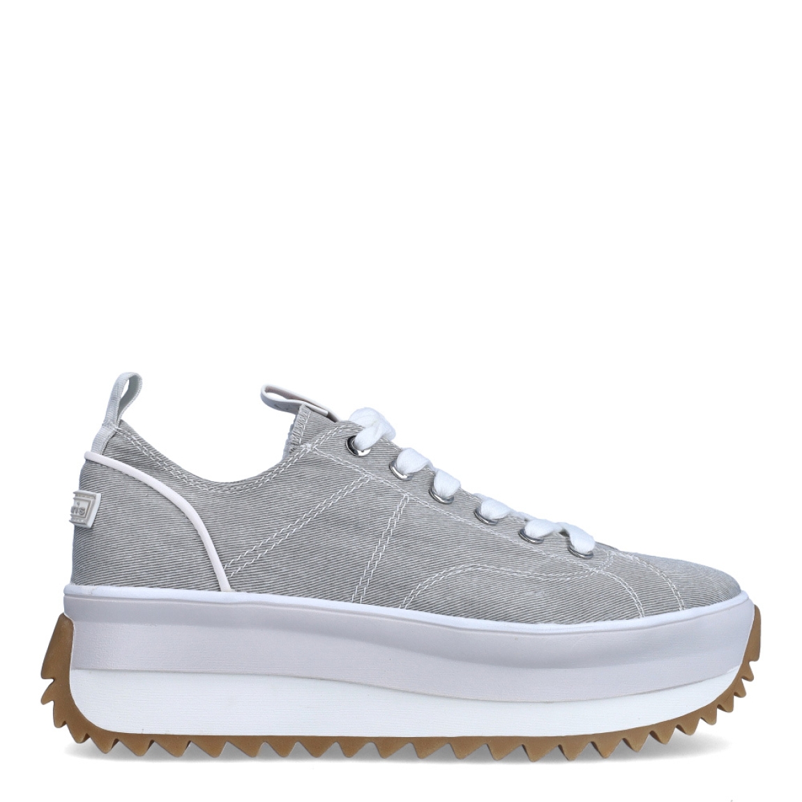 Depotivas de la marca Tamaris, modelo RAFA. Exterior de las deportivas en textil color gris. Interior de las deportivas en textil . Cierre de las deportivas con cordones en color blanco. Suelas de las deportivas Tamaris hechas de goma y dentadas. Deportivas con plataforma de 4,5cm de altura. Estas deportivas Tamaris Rafa, además de se cómodas, tienen un estilo único que te ayudarán a destacar en tu día a día.