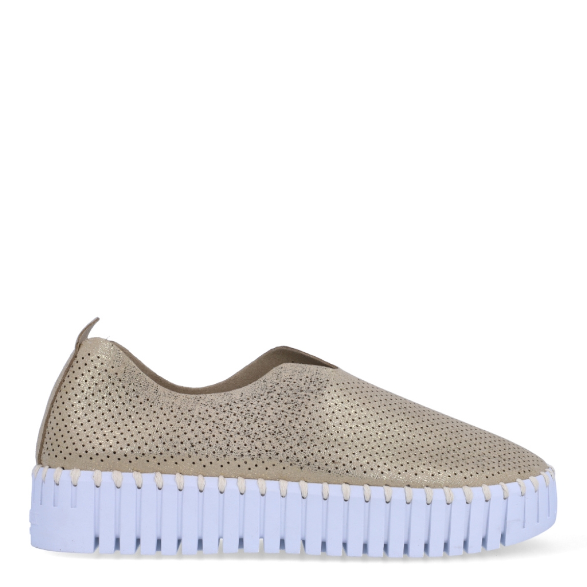 Deportivas de la marca Ilse Jacobsen, modelo Tulip Slip-In. Exterior elaborado en neopreno con efecto troquelado color platino. Interior en color beig. Suela de goma con 2cm de plataforma. Estas deportivas Tulip Slip-In son ideales en comodidad y estilo!