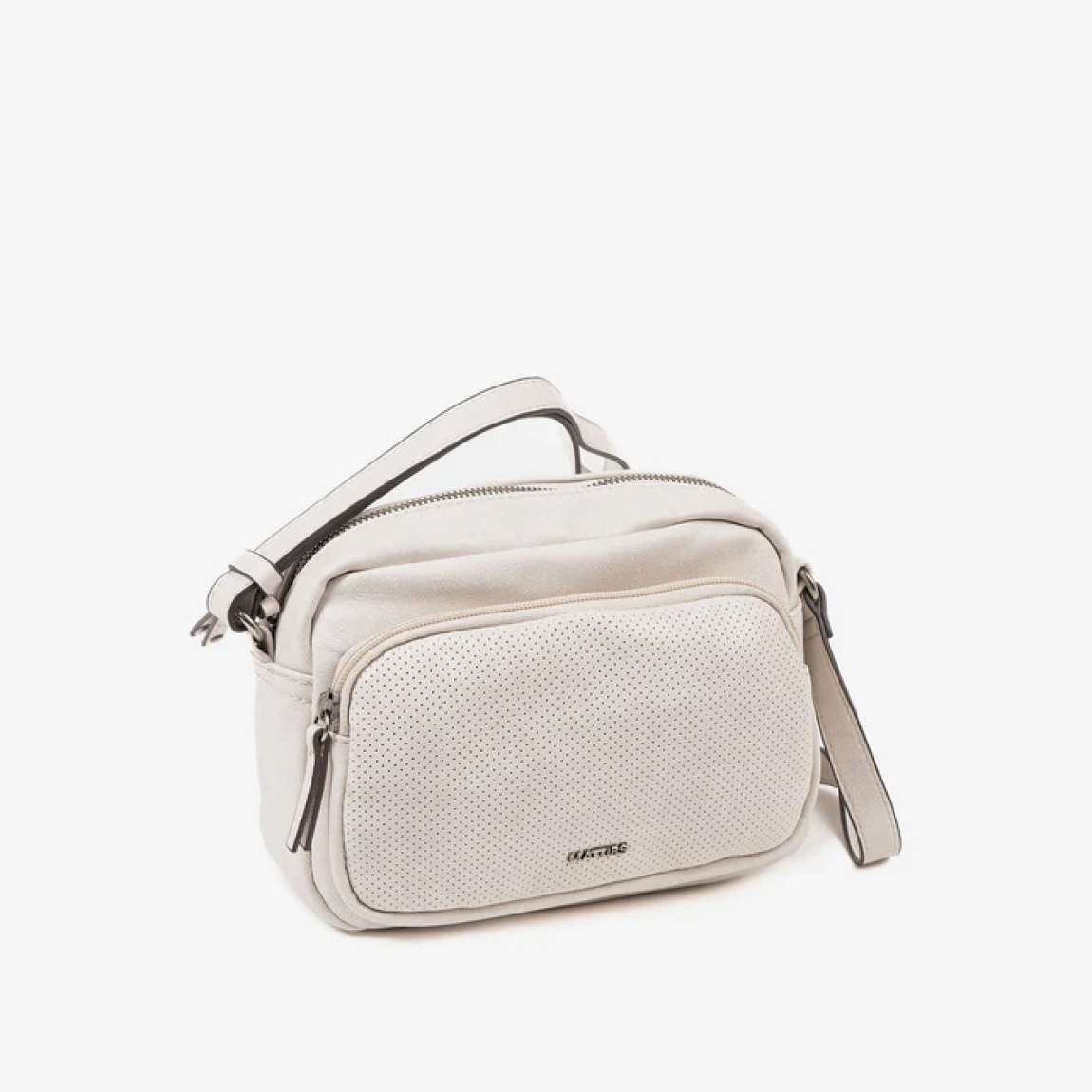 Bolso de la marca Matias Salva, modelo ALMERIA. Elaborado en piel color beig con un detalle en troquelado. Interior de forro textil con un bolsillo cerrado con cremallera. En la parte trasera tiene un bolsillo cerrado con cremallera. El asa es tipo bandolera y tiene corredera para su fácil ajuste en altura. DIMENSIONES: 21.5x16x09 cm. Bolso Matias Salva ALMERIA ideal para llevarlo a todos lados!