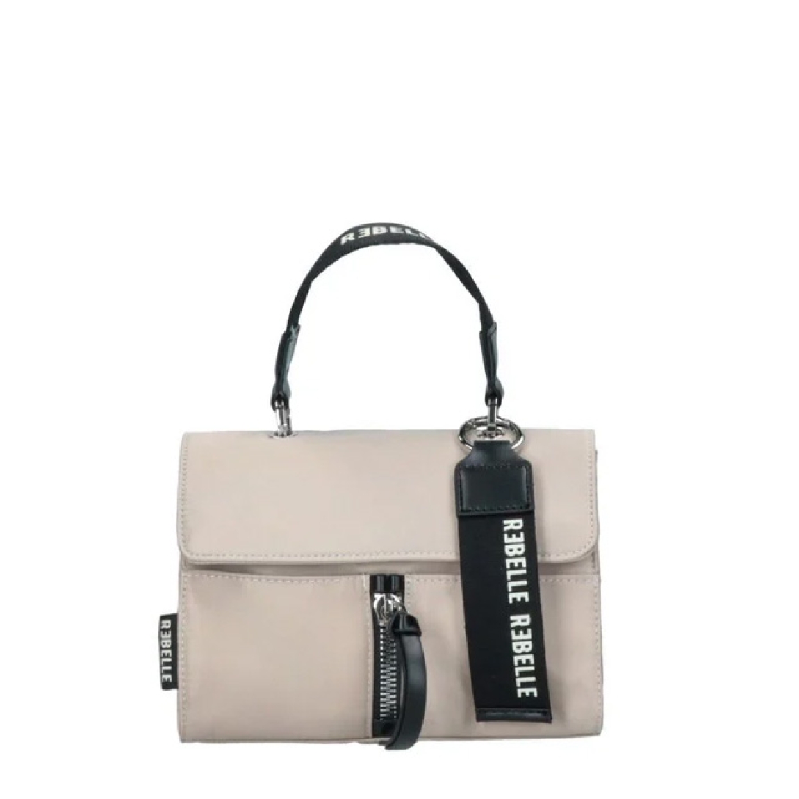 Bolso de la marca Rebelle, modelo CHLOE STREET . Bolso elaborado en naylon color camel. Se caracteriza por su doble portabilidad, se puede llevar en la mano, y gracias a la correa de hombro desmontable y ajustable, se puede llevar cruzado. El interior está forrado y cuenta con dos prácticos bolsillos, uno pequeño y otro más grande. Cierre con botón. Medidas: alto 16cm y ancho 21cm.