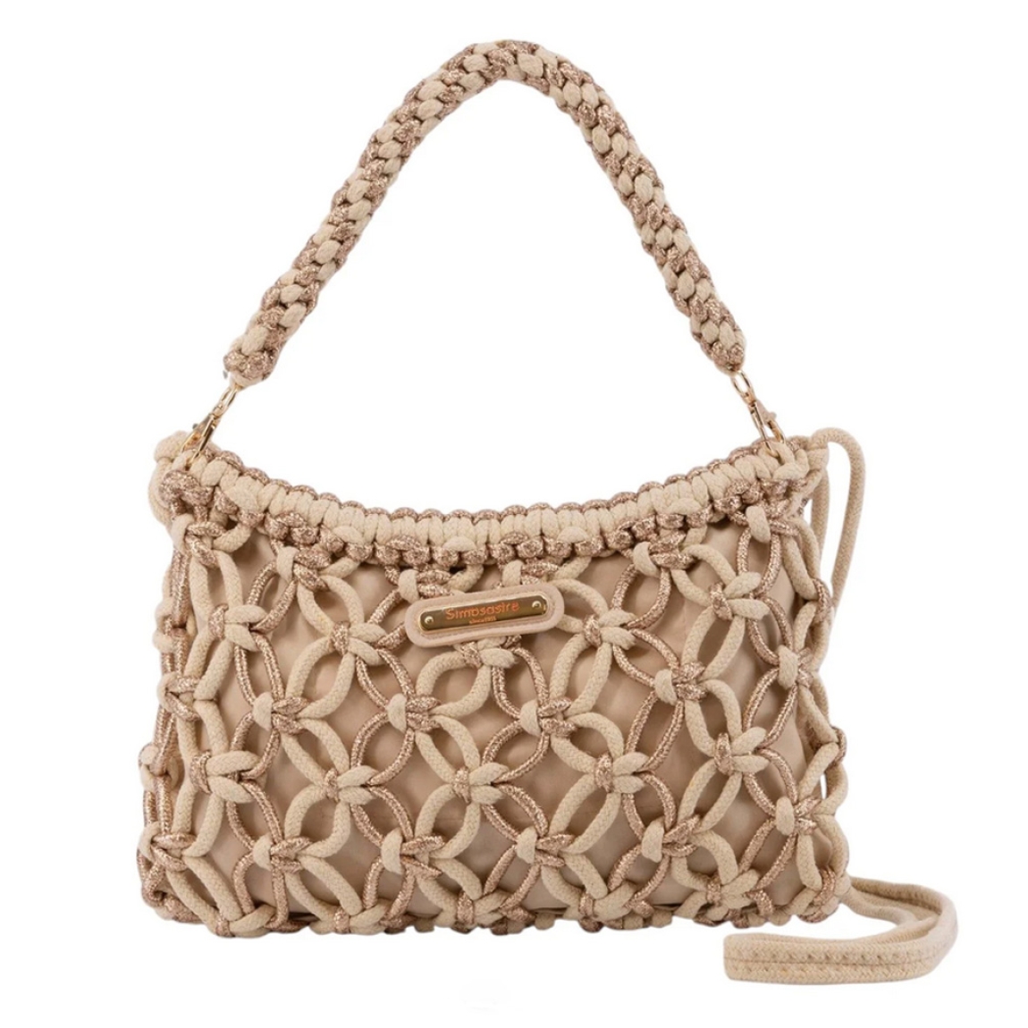 Bolso de la marca Simosastre, modelo ANETTE. Bolso fabricado en tejido de tela con forma de cuerdas color camel, con cierre cremallera y bolsillos interiores, asa estilo hobo en poli piel al tono con mosquetones y bandolera regulable de naylon al tono con mosquetones, logo metalizado. Medidas: alto 20cm y ancho 25cm. Este bolso Simosastre ANETTE es ideal para lucirlo esta temporada!