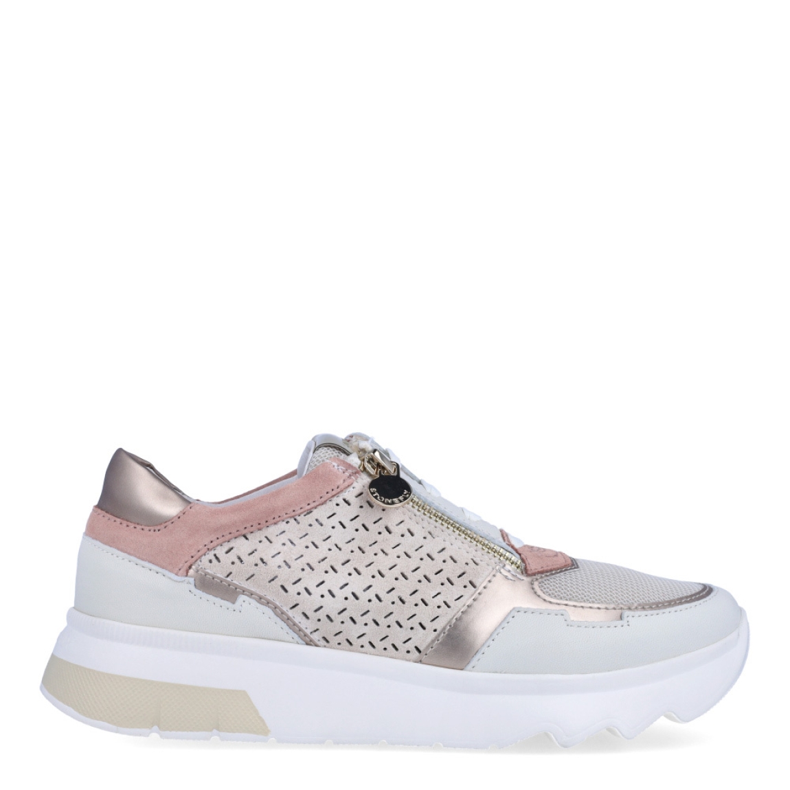 Deportivas de la marca Stonefly, modelo SUSANE. Deportivas elaboradas en ante color nude y rosa con piel en efecto troquelado color blanco con detalle de cierre. Cierre de las deportivas con cordones blancos. Deportivas Stonefly con cuña de 2cm de altura. Estas Stonefly SUSANE son un complemento que te ofrecerá la comodidad que necesitas a donde vayas esta temporada!