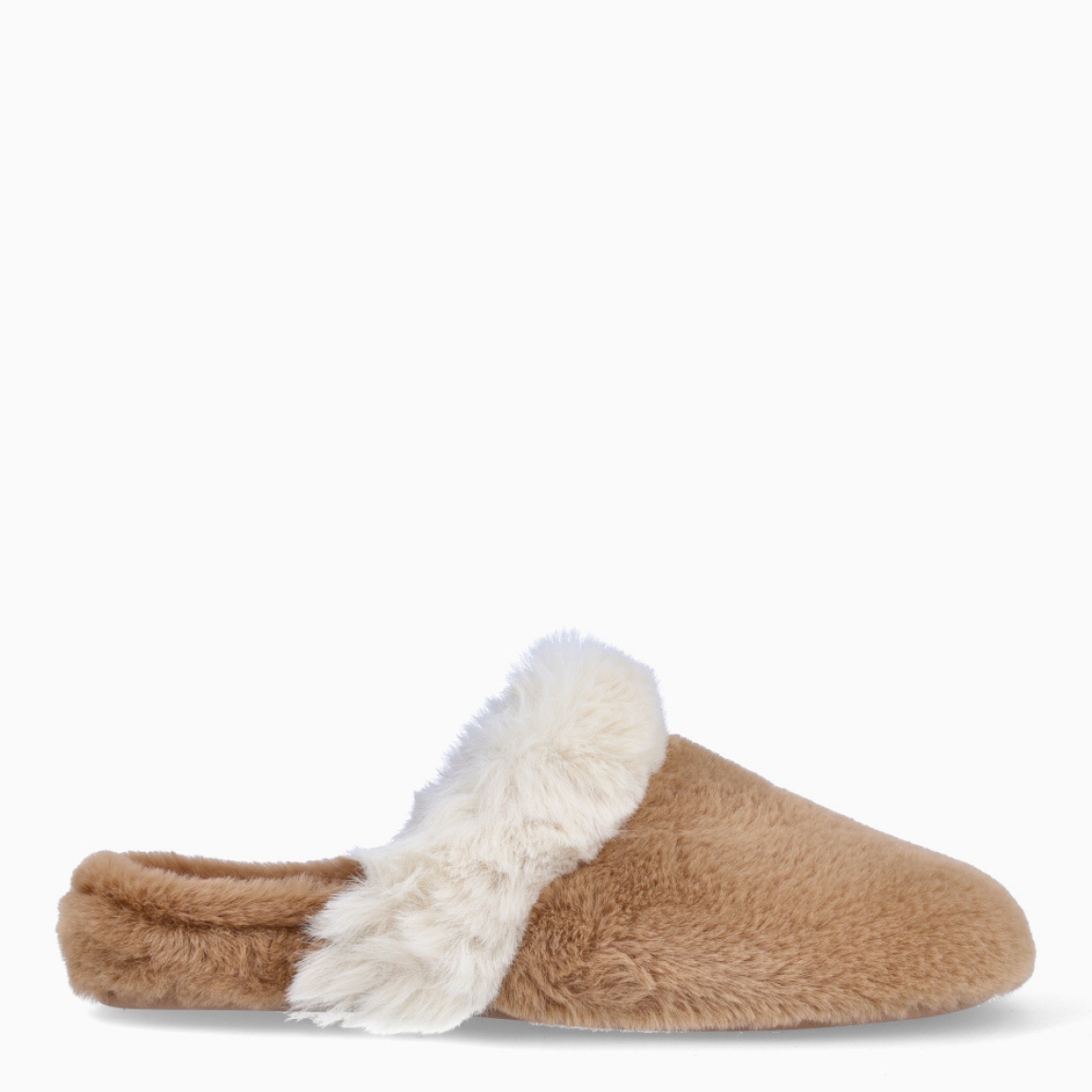 Zapatilla de estar por casa de la marca Macarena, modelo ANAIS172. Exterior en pelo de color marrón. Interior en pelo de color nude. Altura de la suela 1 cm. Plantilla extraíble de poliuretano. Ideales para ir perfectay cómoda en casa. No pueden faltar un tu armario!