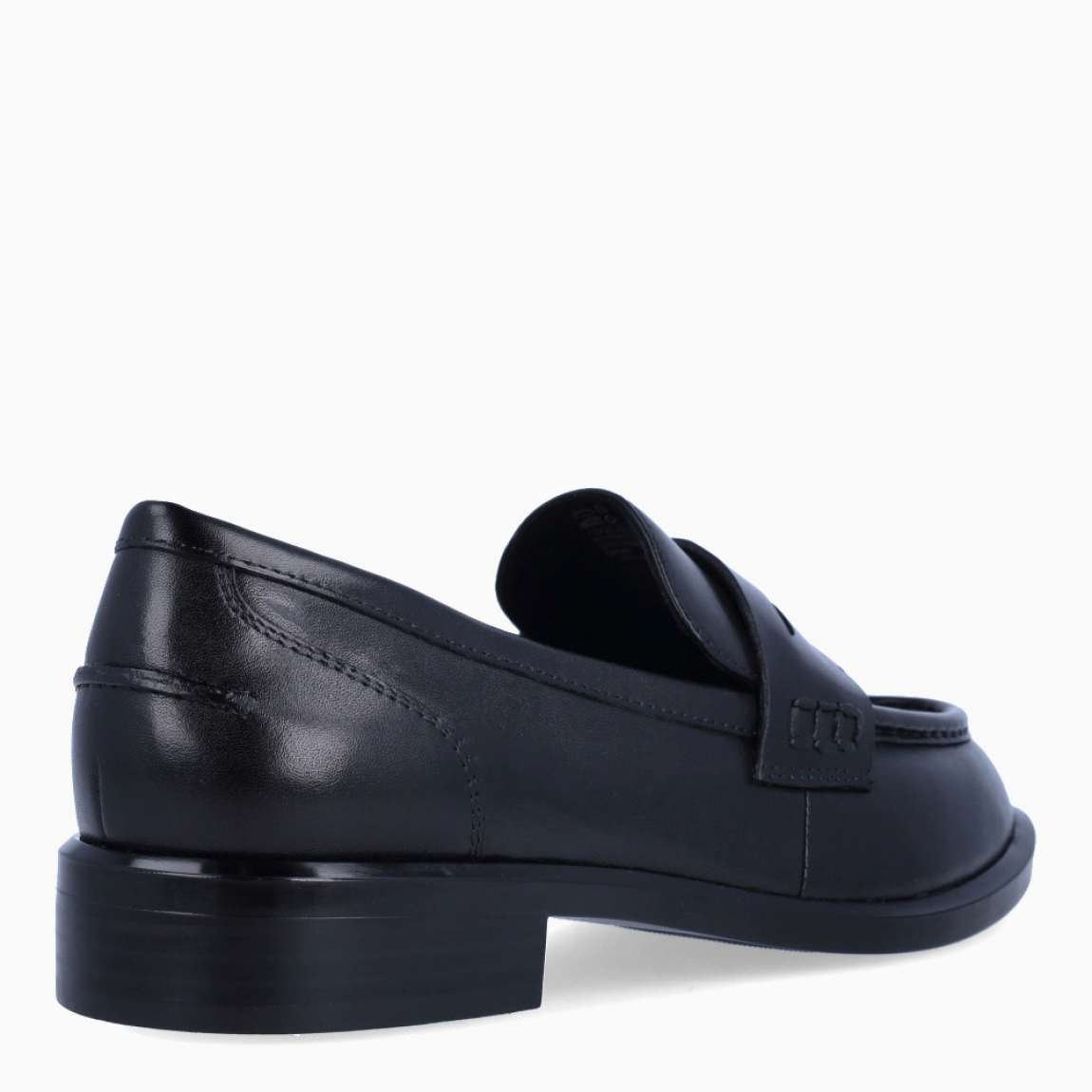Mocasines de la marca Tamaris, modelo MYLA. Exterior en piel color negro con detalle de hebilla en pala. Interior en piel color negro con plantilla acolchada y extraíble para máxima comodidad. Suela de goma con una cuña de 2cm de altura. Estos mocasines Tamaris MYLA son unos clásicos, ideales en tu día a día!