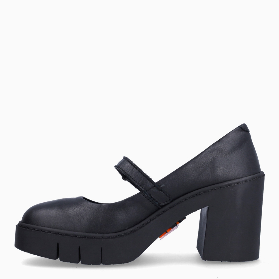 Merceditas de la marca Art, modelo YAIZA. Exterior en piel color negro con punta redonda. Interior en piel color negro con cierre con velcro. Suela con tacón de 8cm de altura. Estas merceditas Art YAIZA son unos clásicos, ideales para esta temporada!