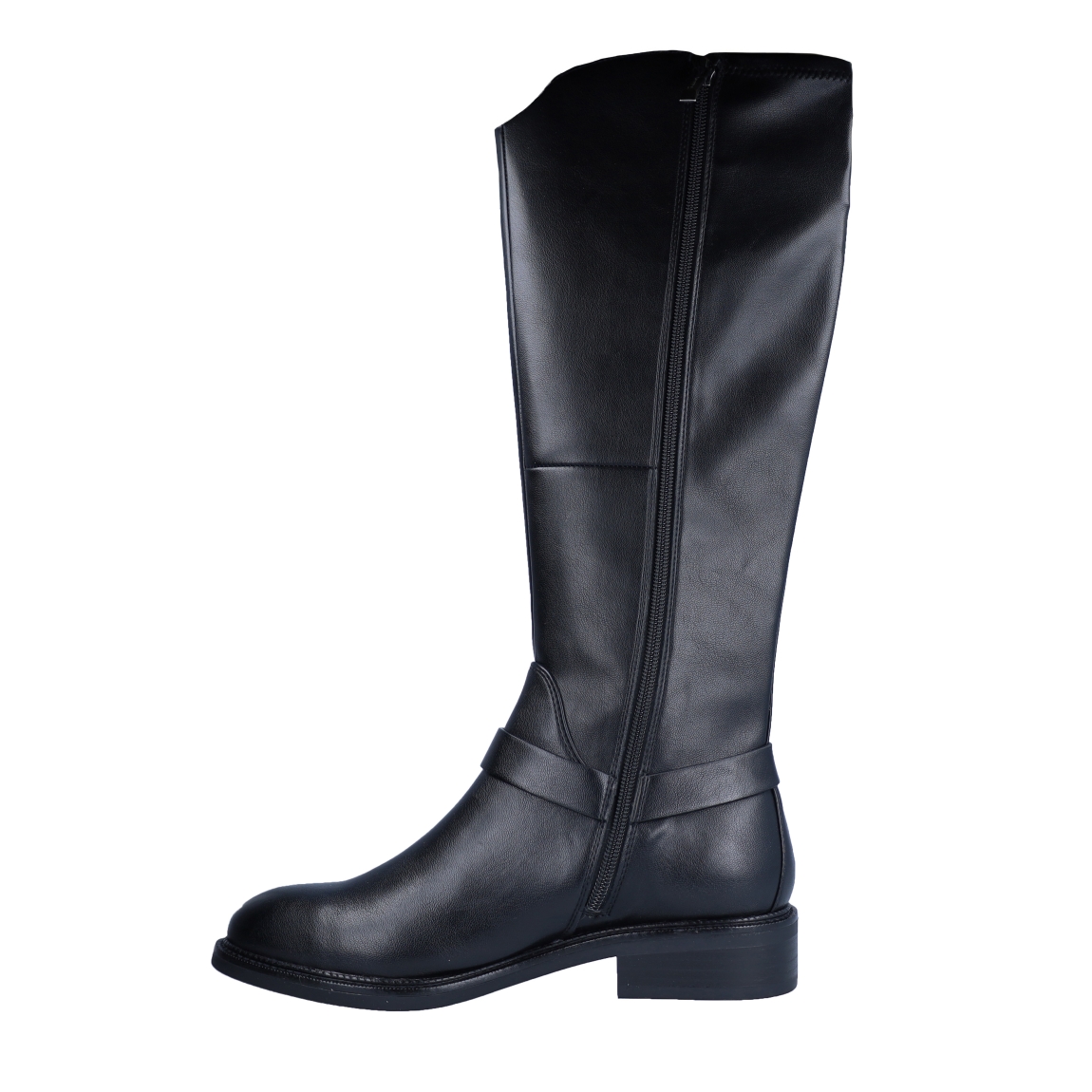 Botas de la marca Tamaris, modelo STACY. Exterior en piel color negro con detalle de logo en metal. Botas con punta redonda. Cierre de las botas con cremallera y una cuña de 3cm de altura. Estas botas Tamaris STACY son unas clásicas, ideales para llevarlas en todos tus looks de esta temporada.