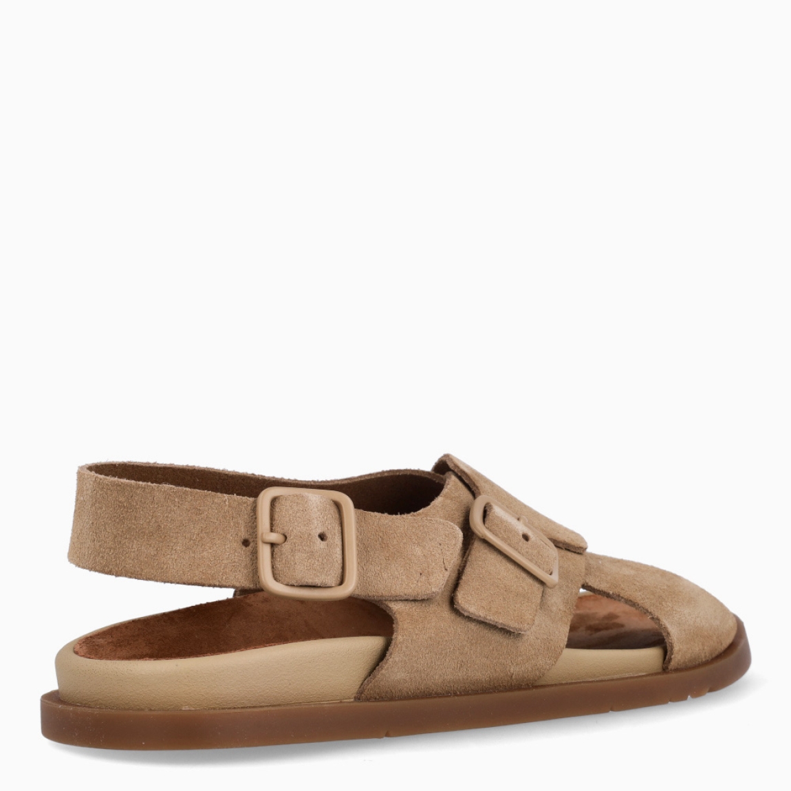 Sandalias de la marca Camper, modelo K18. Exterior en ante color camel y tiras cruzadas en pala. Interior en piel color camel Cierre con doble hebilla, en pala y tobillo. Sandalias Camper con suela de goma. Estas sandalias Camper K18 son unas clásicas, ideales para diferentes looks!