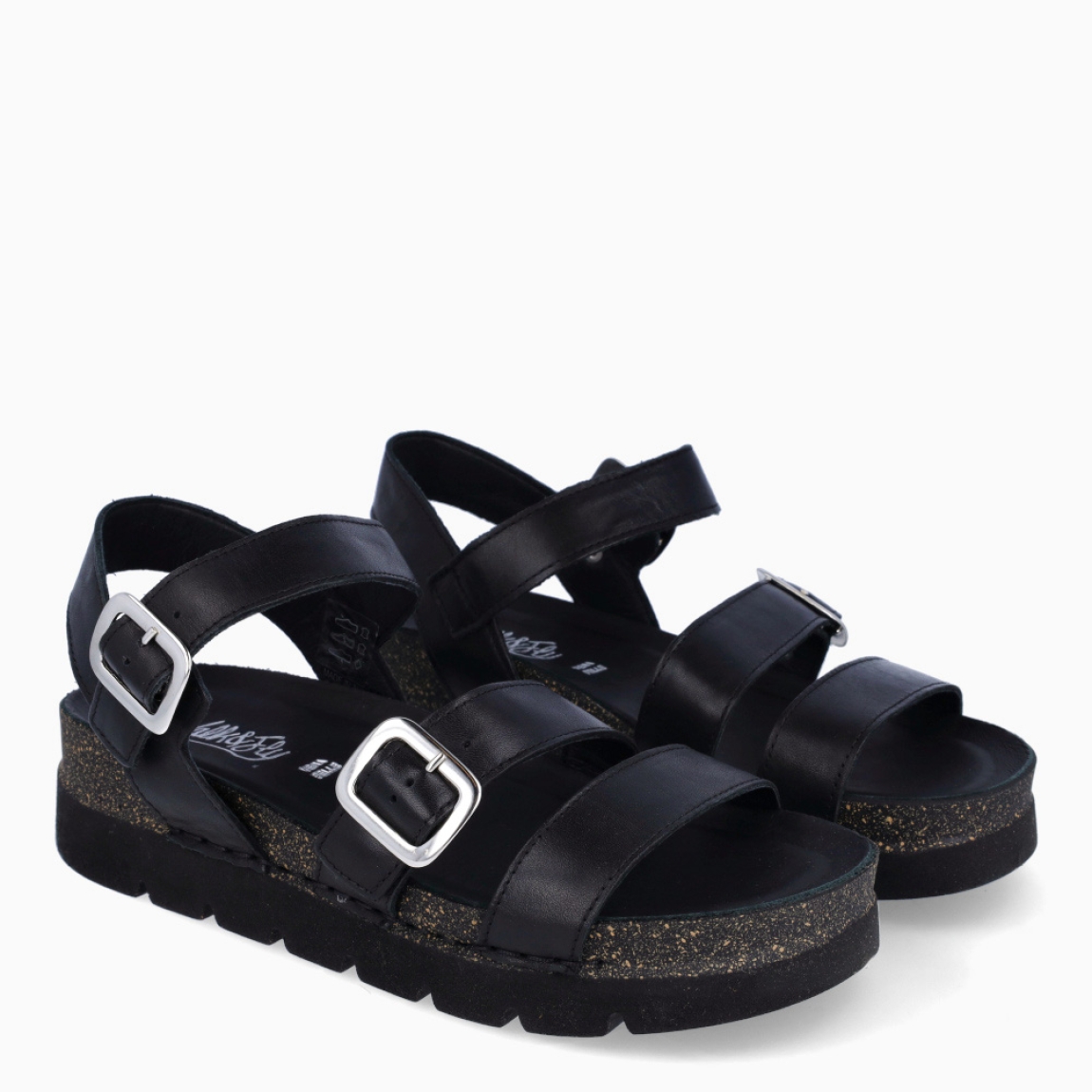 Sandalias de la marca CALBA, modelo LEONORE. Exterior de las sandalias en piel color negro con tiras en pala. Interior de las sandalias en piel color negro. Cierre de las sandalias CALBA con doble hebilla, en pala y tobillo. Sandalias CALBA con suela de goma. Estas sandalias CALBA LEONORE son un complemento clásico de temporada, te darán una comodidad absoluta. No te puede faltar en el armario.