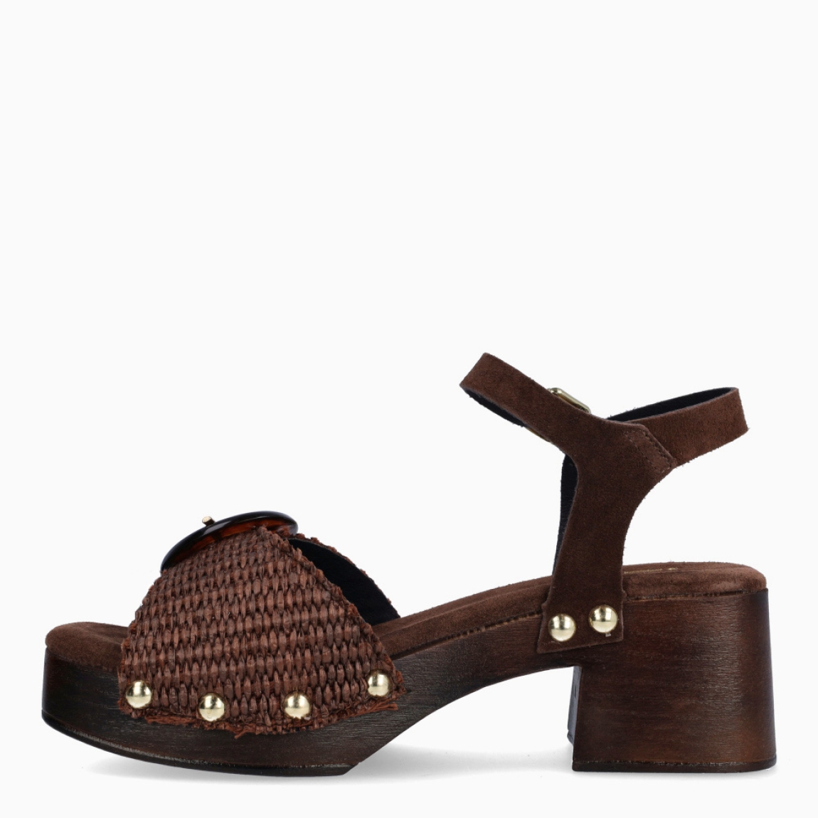 Sandalias de la marca Itse, modelo CALISTA. Elaboradas en rafia color marrón con detalle de hebilla en pala. Interior en ante color marrón. Cierre de sandalias Itse con hebilla en tobillo y suela con tacón de 5cm de altura. Estas sandalias Itse CALISTA son ideales para ti en estilo y comodidad.