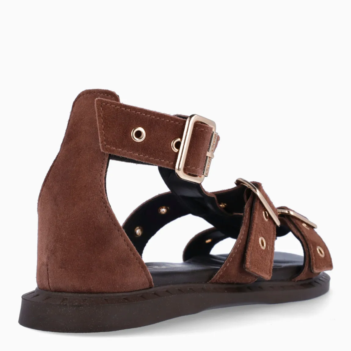Esclavas de la marca JANET & JANET, modelo ROXANNE. Elaboradas en piel color marron con tiras en pala con tres hebillas. Interior en piel color marron. Cierre con hebillas. Suela plana. Estas esclavas JANET & JANET ROXANNE, son un complemento ideal en comodidad y estilo!