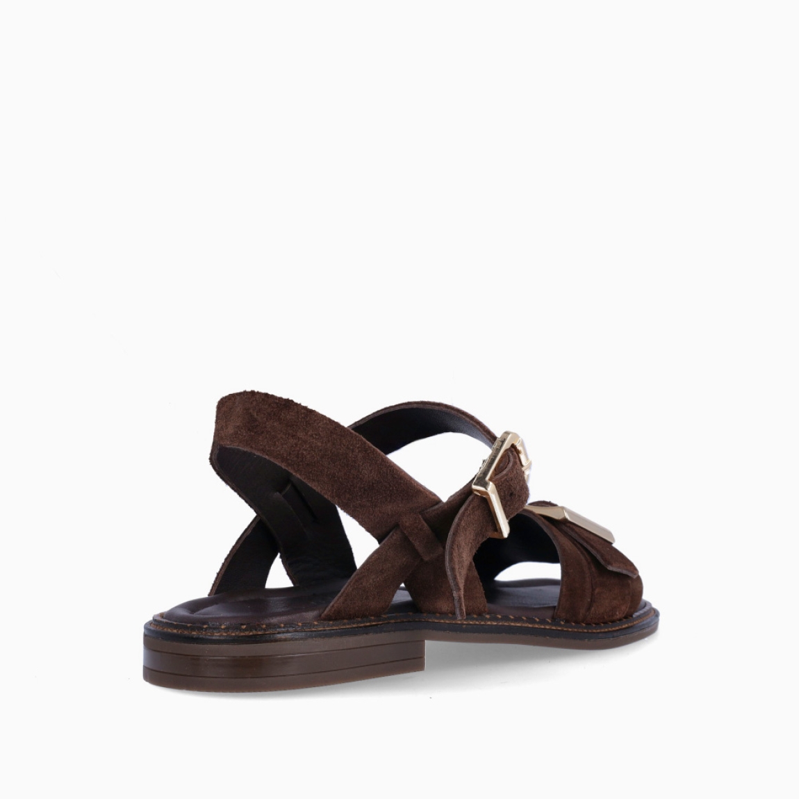 Sandalias de la marca Itse, modelo BADE. Exterior elaborado en ante color marrón oscuro con tira en pala con hebilla. Interior en piel color marrón. Sandalias Itse con cierre de hebilla en el tobillo y pala. Sandalias Itse con tacón de 1cm de altura. Estas sandalias Itse BADE son un complemento clásico, ideal para esta temporada!