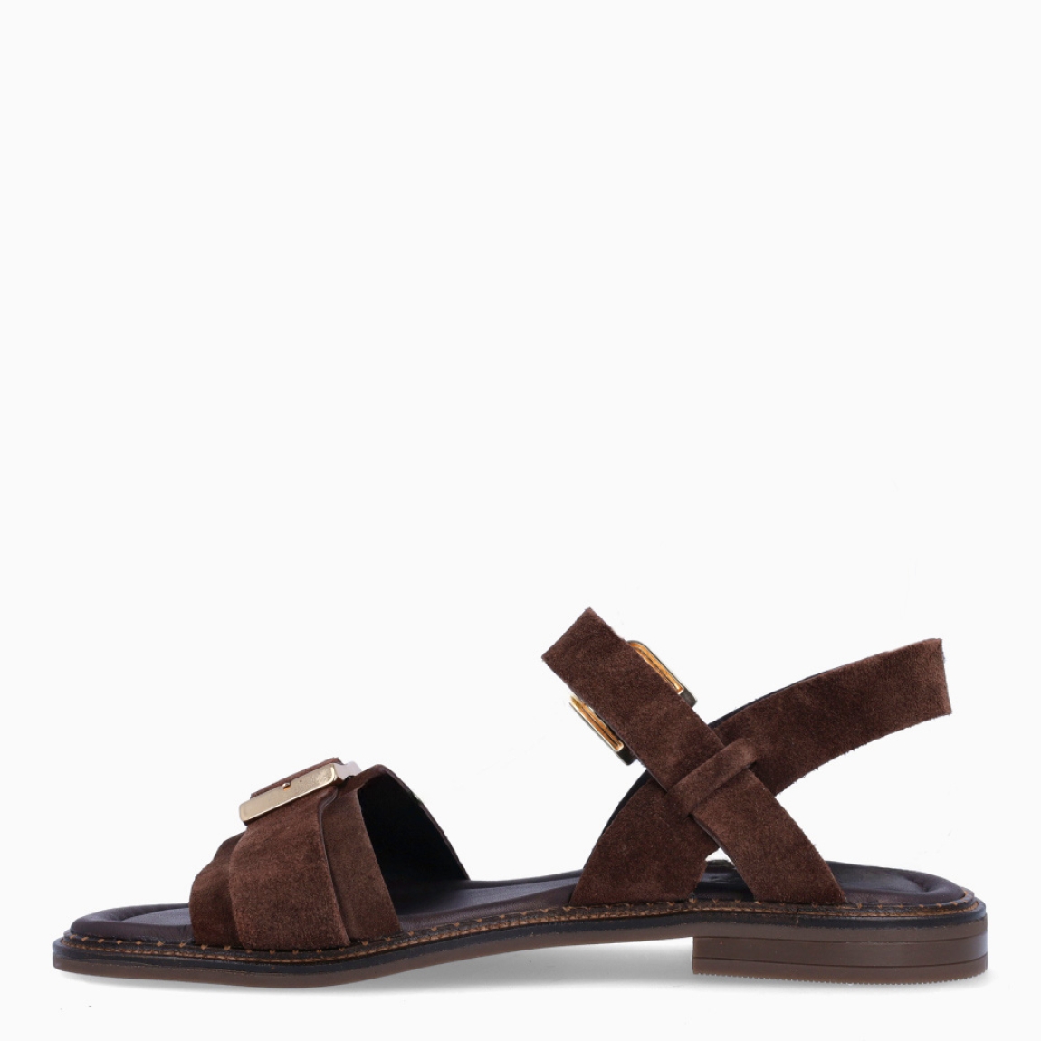 Sandalias de la marca Itse, modelo BADE. Exterior elaborado en ante color marrón oscuro con tira en pala con hebilla. Interior en piel color marrón. Sandalias Itse con cierre de hebilla en el tobillo y pala. Sandalias Itse con tacón de 1cm de altura. Estas sandalias Itse BADE son un complemento clásico, ideal para esta temporada!