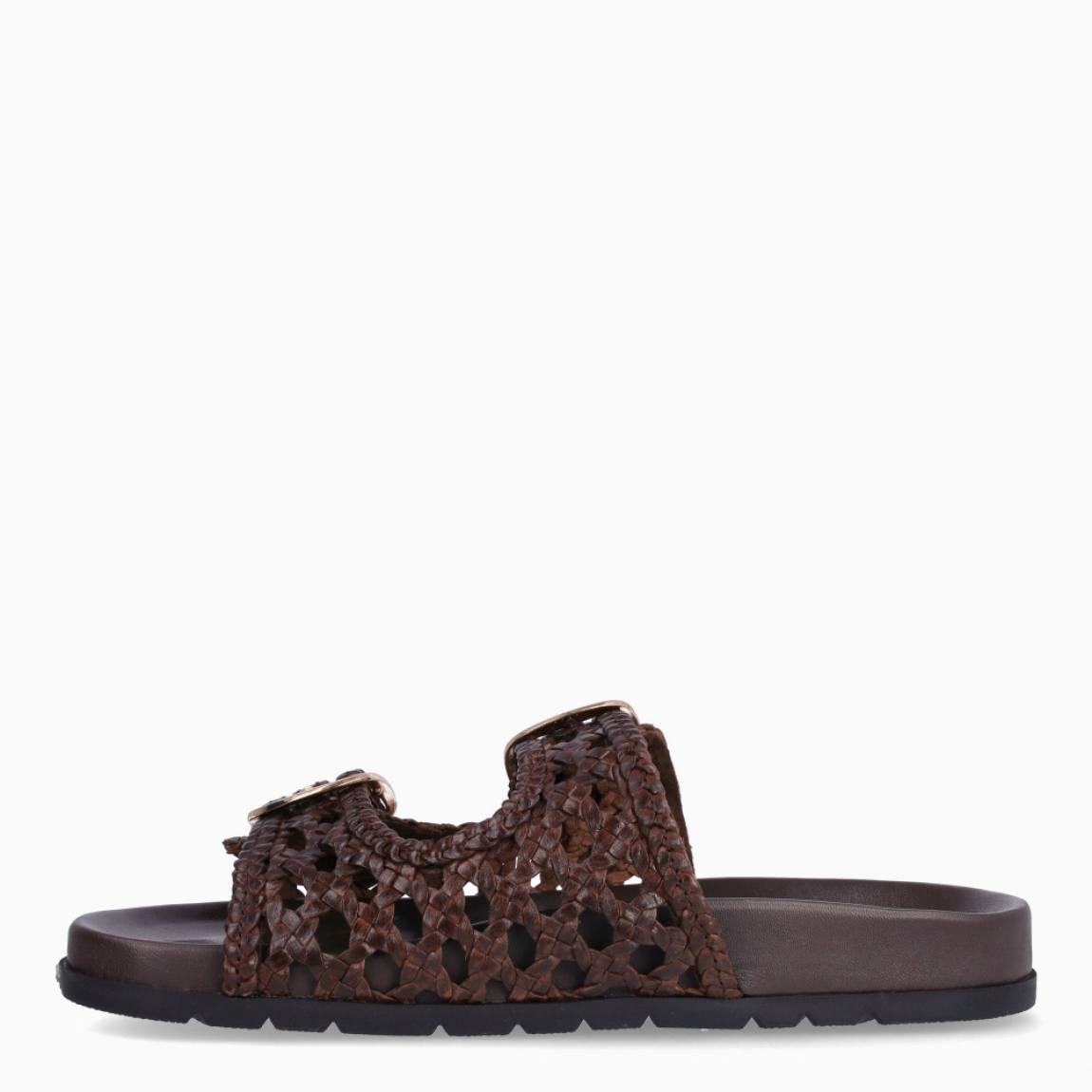 Sandalias de la marca Itse, modelo RODAS. Sandalias elaboradas en piel trenzada color marrón oscuro con doble tiras con hebilla en la pala. Suela plana y cómoda. Sandalias Itse RODAS, un complemento, ideal para llevarlo todos los días!