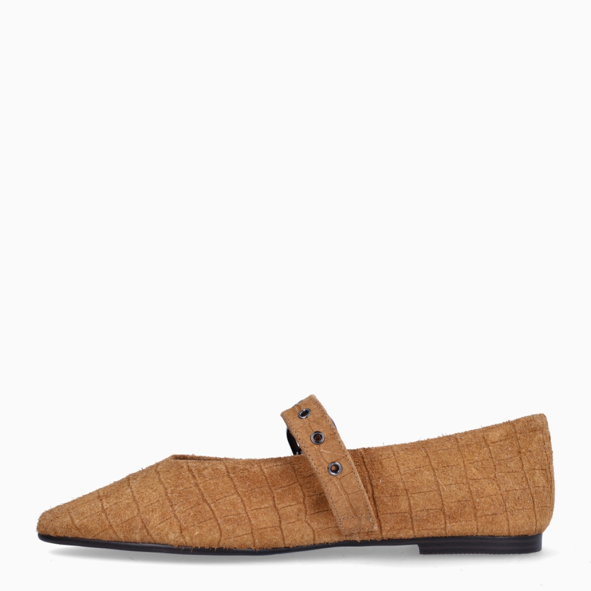 Merceditas de la marca Itse, modelo LABT. Exterior en ante color cuero con puntera redonda. Interior en piel color cuero. Cierre con hebilla coco en pala. Suela plana de goma. Estas merceditas Itse LABT son ideales para darle look, comodidad y estilo a tus looks de temporada!