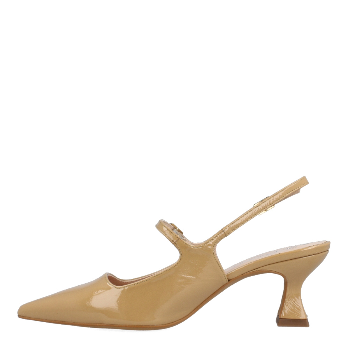Salones destalonados de la marca Munné, modelo LETICIA. Exterior de los salones en charol color camel. Salones en punta y cierre con doble hebilla. Interior de los salones en piel color beig. Salones Munné con tacón de 3cm de altura. Estos salones destalonados Munné, modelo Leticia te darán una comodidad y estilo único!