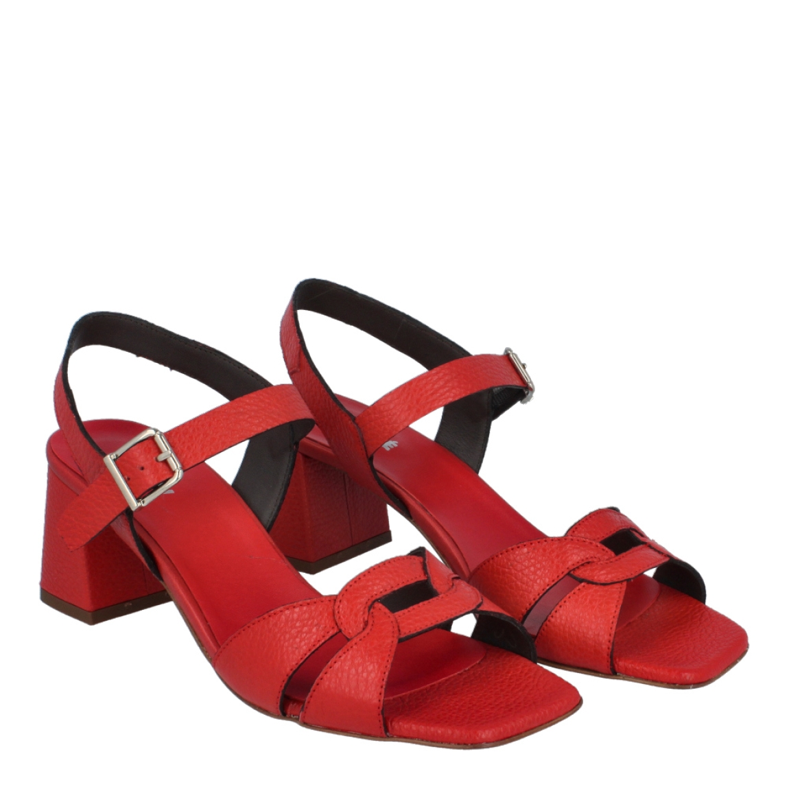 Sandalias de la marca Munné, modelo SERP. Exterior de la sandalias en piel estilo serpiente color rojo. Interior de las sandalias en piel color rojo. Cierre de las sandalias con hebilla en el tobillo. Sandalias Munné con tacón de 6cm de altura. Estas sandalias Munné, modelo SERP, son el complemento perfecto para esta temporada, te ayudará a armar looks atrevidos y lucirlos con la máxima comodidad!