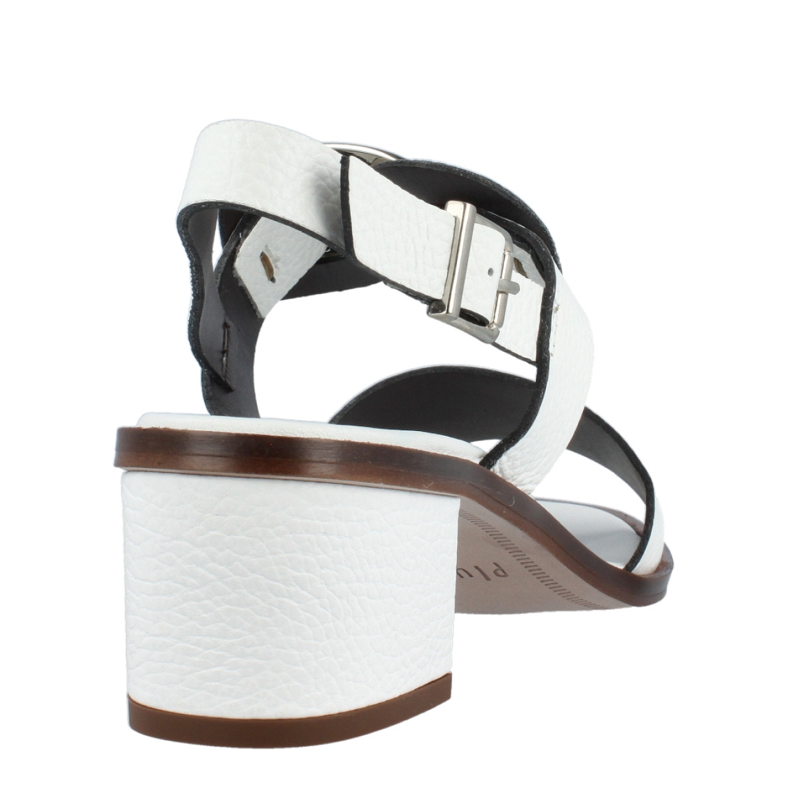 Sandalias de la marca Munné, modelo NEU. Exterior de las sandalias en piel color blanco con efecto serpiente y detalle de adorno en hebilla metálica. Interior de las sandalias en piel color blanco. Cierre de sandalias Munné con hebilla. Sandalias con tacón de 4cm de altura. Estas sandalias Munné Neu, son ideales para esta temporada, podrás crear diferentes looks con estilo y comodidad!