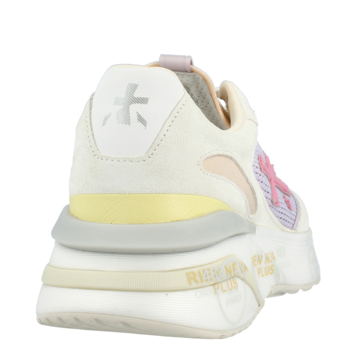 Deportivas de la marca Premiata, modelo MOERUND. Exterior de las deportivas en tela color lila con efecto rejilla, detalle en ante olor beig y logo de la marca en color rosa. Interior de las deportivas en piel color beig. Cierre de las deportivas Premiata con cordones. Deportivas con cuña de 3cm de altura. Estas deportivas Premiata MOERUND son un complemento ideal para tu armario de temporada!