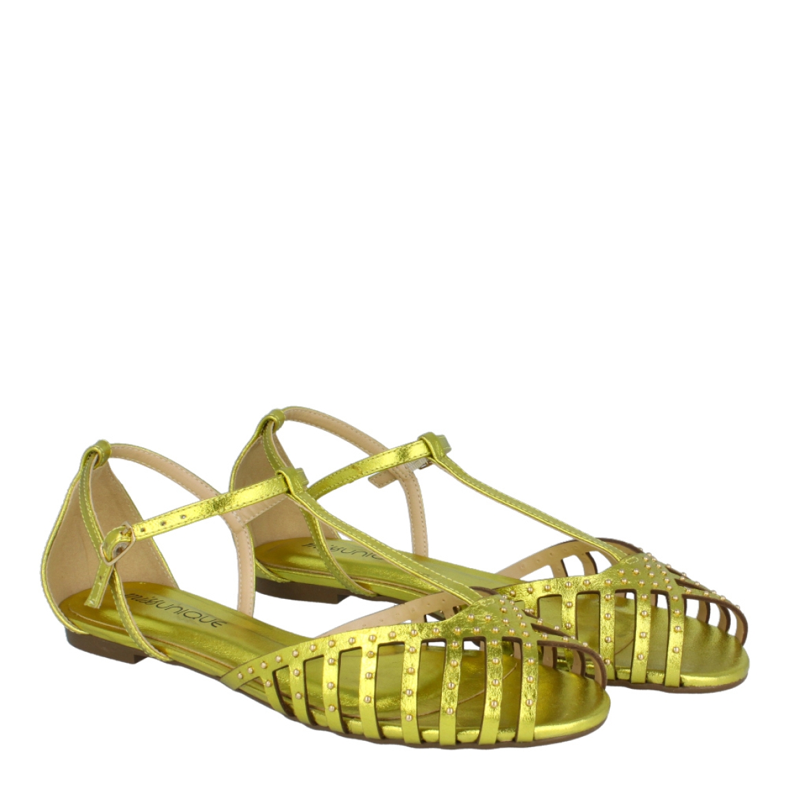 Sandalias de la marca Unique, modelo ELECTRA. Exterior de las sandalias en piel color fluor con detalles en tachas. Interior de las sandalias en piel color fluor. Cierre de las sandalias Unique con hebilla en el tobillo. Estas sandalias Unique ELECTRA traen un diseño que te ayudará a lucir unos looks con estilo y comodidad a donde vayas.