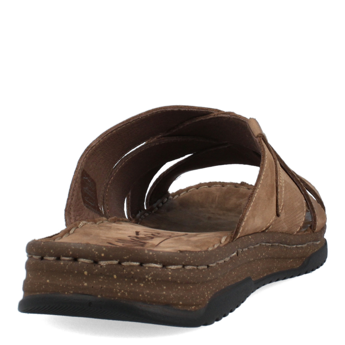 Chanclas de la marca Walk & Fly, modelo LAYO. Exterior de las chanclas en ante color marrón con tiras cruzadas con efecto troquelado en la pala. Interior de las chanclas en ante color marrón. Chanclas con suela plana. Estas chanclas Walk & Fly LAYO son unas clásicas para esta temporada, pensadas en los días cálidos y soleados, te ofrece una comodidad máxima y frescura al caminar. No te pueden faltar en el armario.