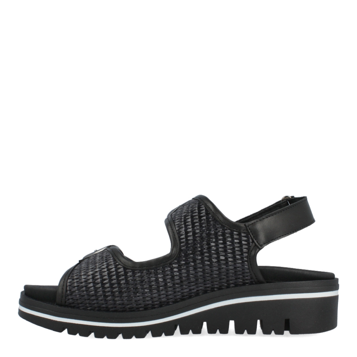Sandalias de la marca PieSanto, modelo SHAROM. Exterior de las sandalias en rafia trenzada color negro. Interior de las sandalias en piel color negro con plantilla acolchada y extraíble. Cierre de las sandalias PieSanto con doble hebilla en empeine y pala, y velcro en el talón. Sandalias con cuña de 3cm de altura. Estas sandalias PieSanto son el complemento perfecto de temporada, podrás crear diferentes outfits con la máxima comodidad.