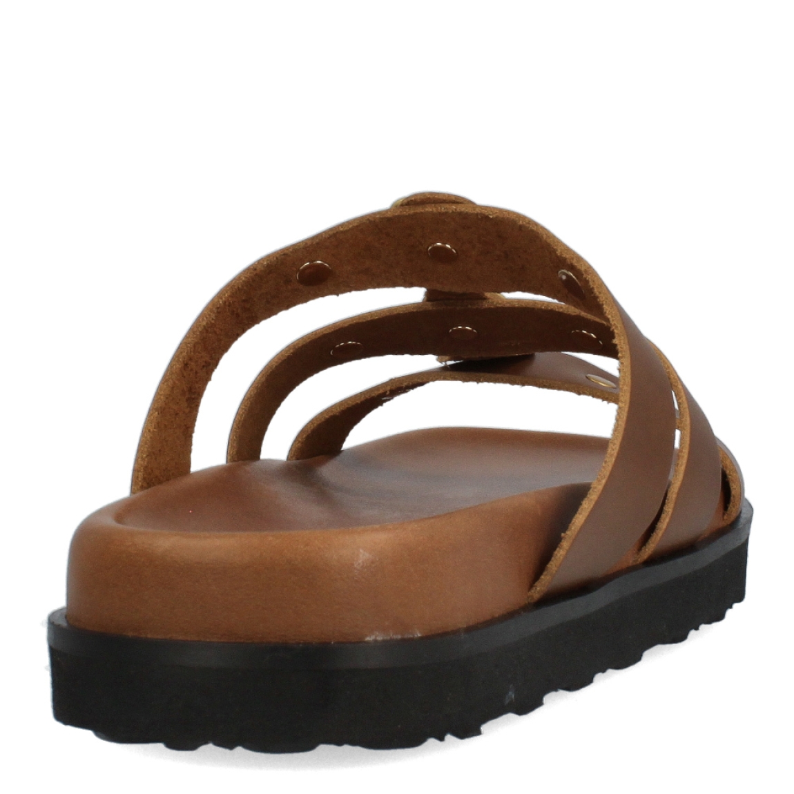 Sandalias de la marca Itse, modelo BITA. Sandalias elaboradas en piel color cuero con detalle de pedrería en la pala. Sandalias con suela plana de goma. Estas sandalias Itse BITA son un complemento básico para tus looks de temporada. No te puede faltar en el armario.