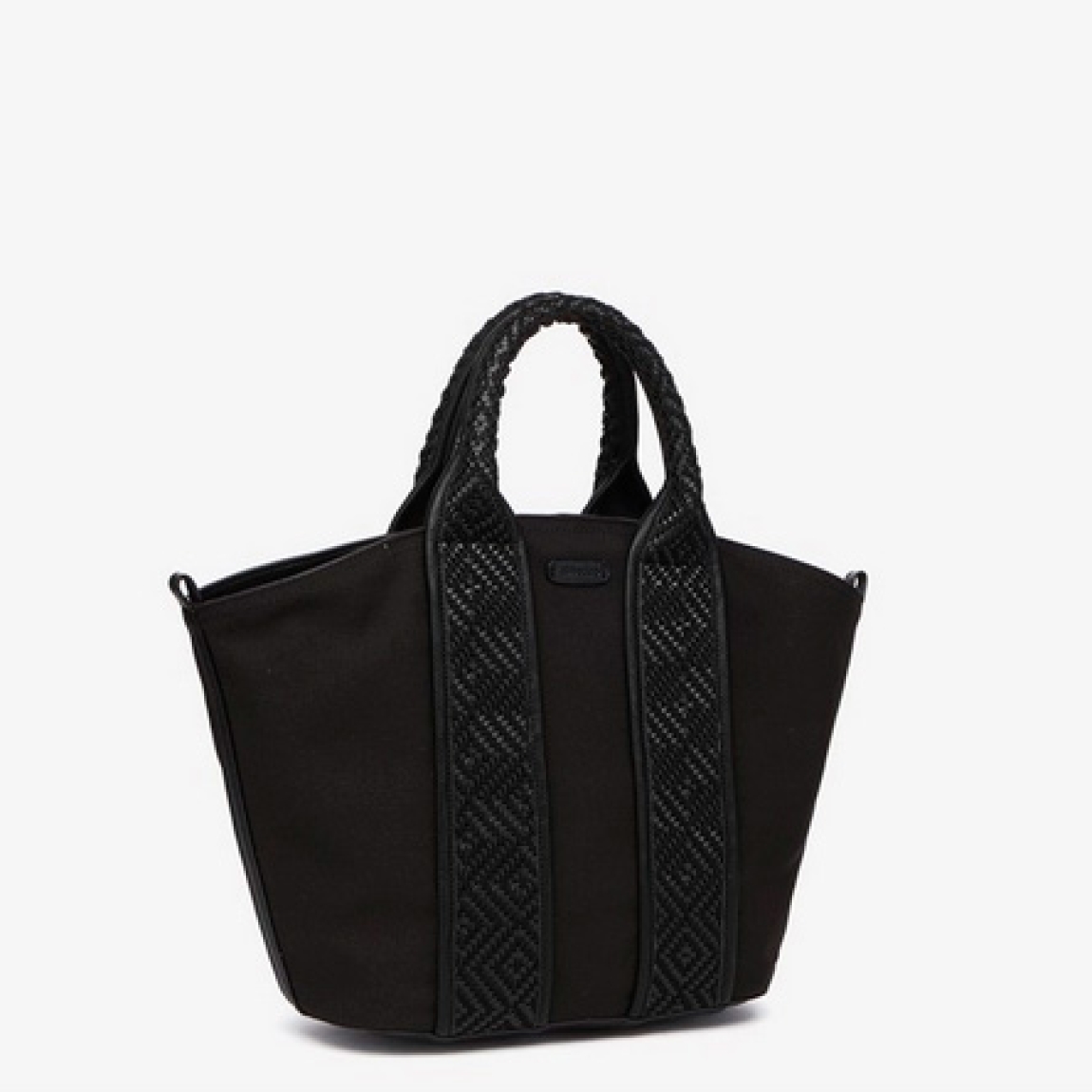 Bolso de la marca Abbacino, modelo KEYLA. Bolso elaborado en textil color negro con amplio espacio interior con compartimentos. Cierre del bolso con cremallera y doble asa, de mano y otra, bandolera regulable para máxima comodidad. Medidas del bolso: alto 25cm y ancho 36cm. Este bolso Abbacino KEYLA es un complemento clásico para llevar en tu día a día. No te puede faltar!