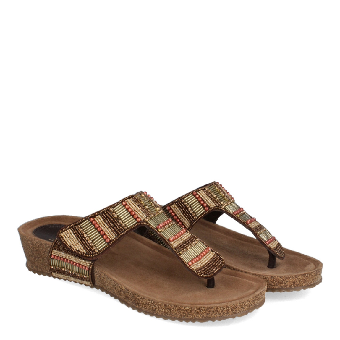 Sandalias de la marca Itse, modelo LUISA. Exterior de las sandalias en piel color marrón con detalles en piedrería multicolor. Interior de las sandalias en ante color marrón. Sandalias con cuña de 3cm de altura. Estas sandalias Itse LUISA son perfectas para esta temporada, con ellas crearás looks cómodos y con estilo. No te pueden faltar en el armario!