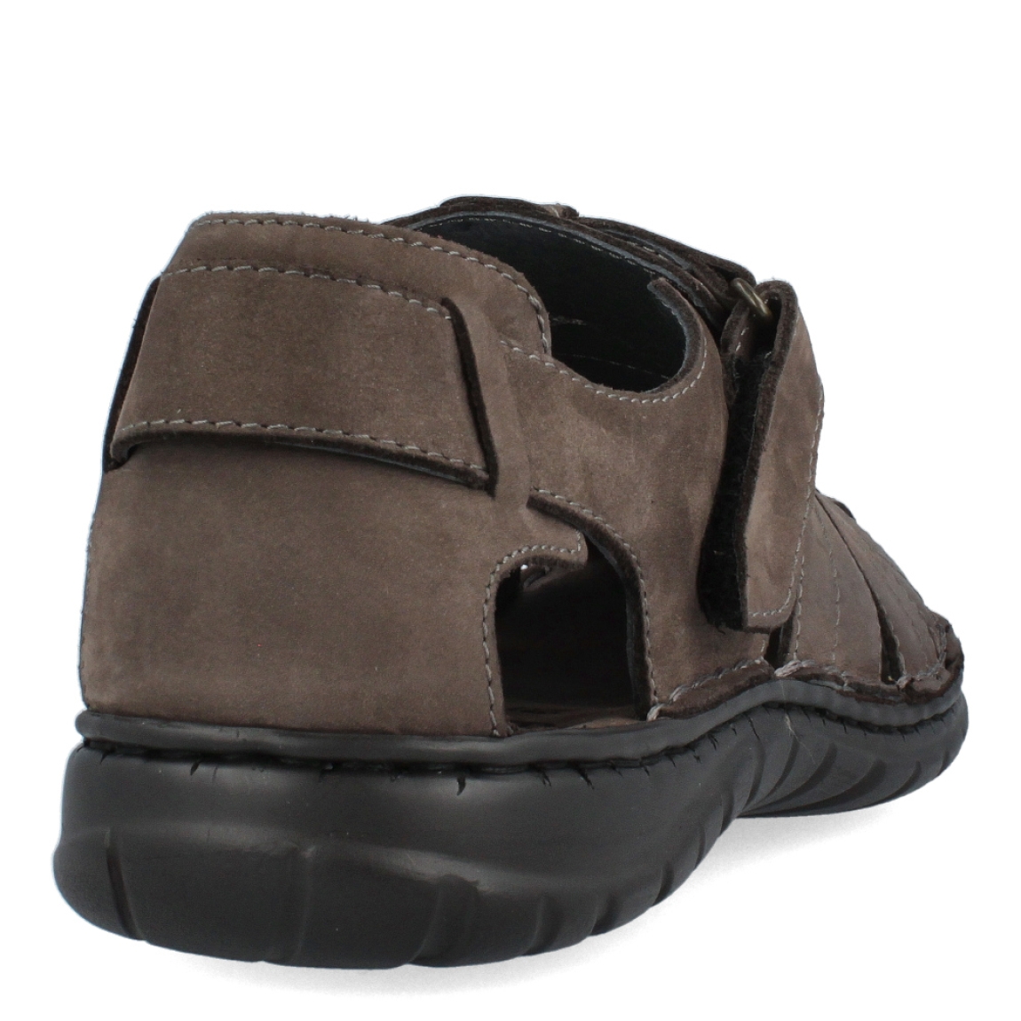 Sandalias cerradas de la marca Walk & Fly, modelo TEO. Exterior de las sandalias en piel color marrón. Interior de las sandalias en ante color marrón. Cierre de las sandalias Walk & Fly con velcro y suela plana de goma. Estas sandalias Walk & Fly TEO son un complemento clásico de temporada, te darán una comodidad absoluta. No te puede faltar en el armario.