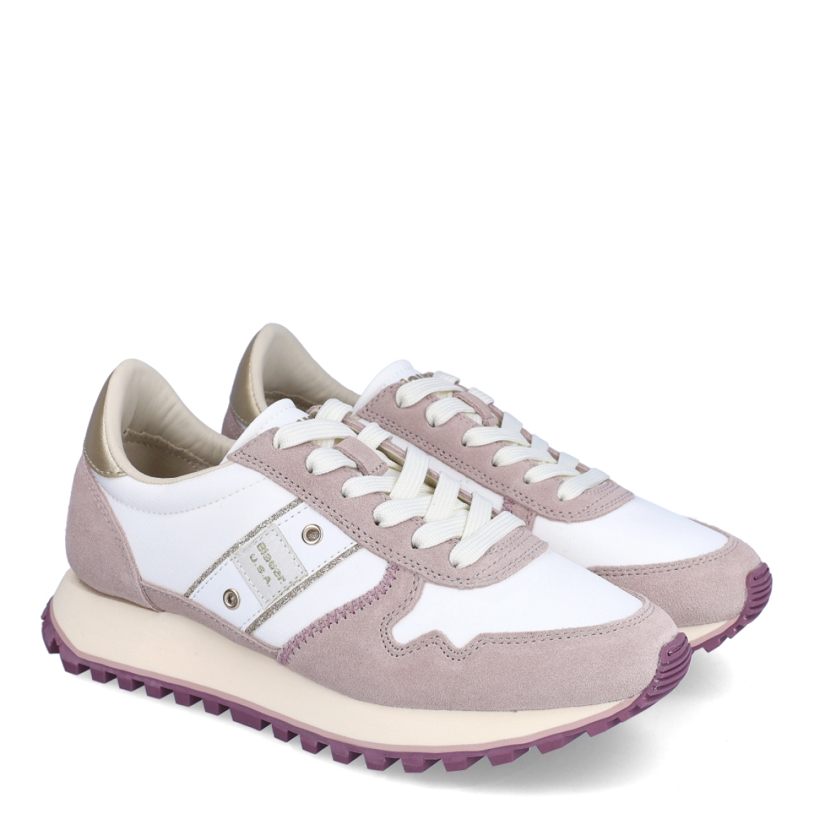 Deportivas de la marca Blauer, modelo MILLEN. Exterior de las deportivas en naylon color blanco. Interior de las deportivas en piel color blanco. Cierre de las deportivas con cordones color blanco. Deportivas con suela dentada de goma de 3cm de plataforma. Logo Blauer en el lateral exterior de la deportiva. Este modelo MILLEN de Blauer es ideal para tu comodidad del día a día!