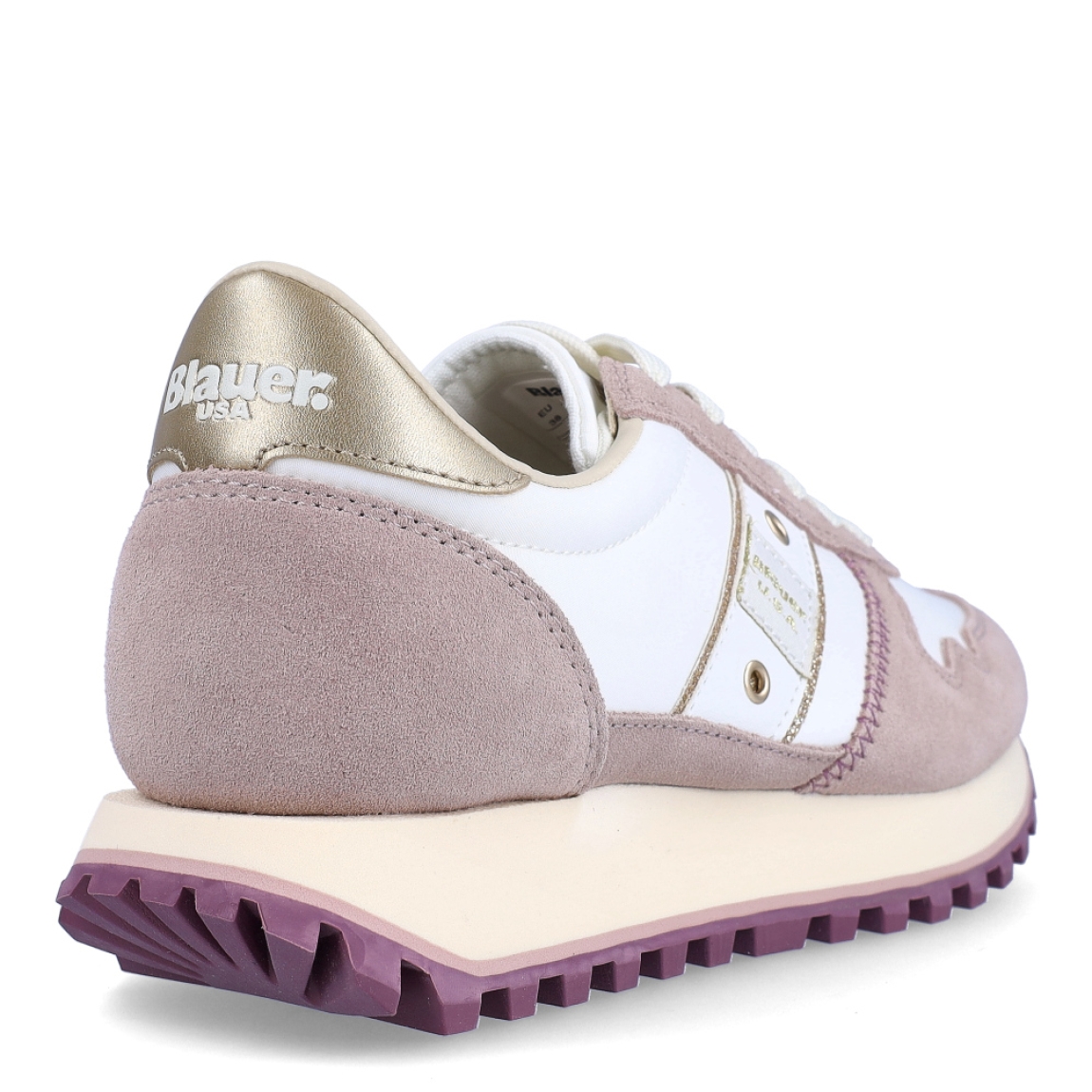 Deportivas de la marca Blauer, modelo MILLEN. Exterior de las deportivas en naylon color blanco. Interior de las deportivas en piel color blanco. Cierre de las deportivas con cordones color blanco. Deportivas con suela dentada de goma de 3cm de plataforma. Logo Blauer en el lateral exterior de la deportiva. Este modelo MILLEN de Blauer es ideal para tu comodidad del día a día!