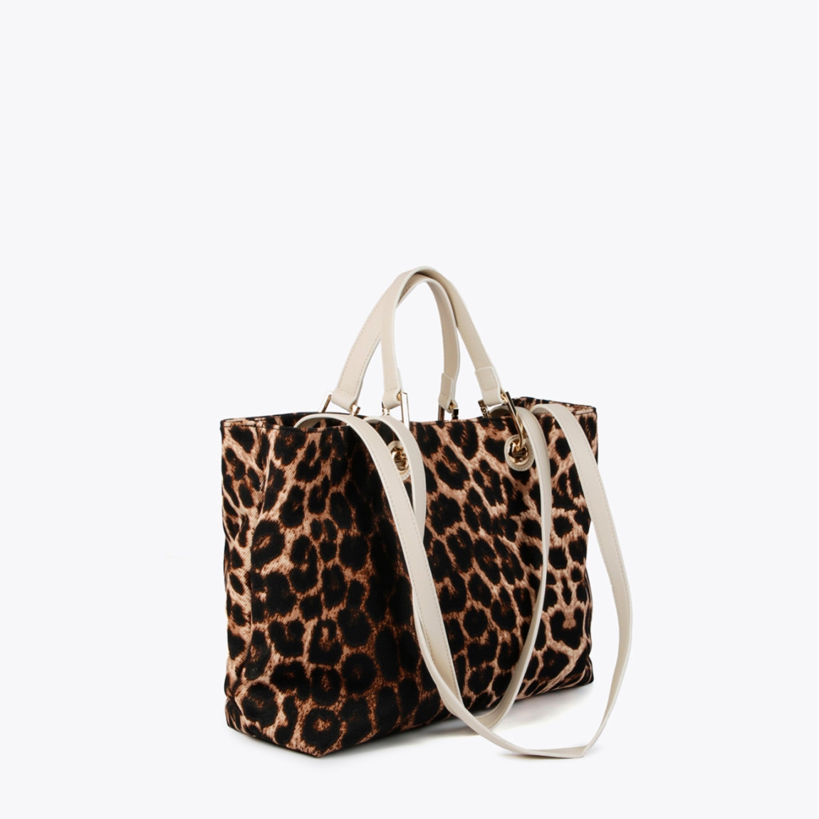 Bolso de la marca Lola Casademunt, modelo PAMELA. Bolso Shopper en tejido animal print combinado con efecto piel en crudo. Contiene varios compartimentos interiores y asa bandolera. Cierre con cremallera.ALTO: 25 cm - LARGO: 32 cm - ANCHO: 11 cm / BANDOLERA: 81 cm