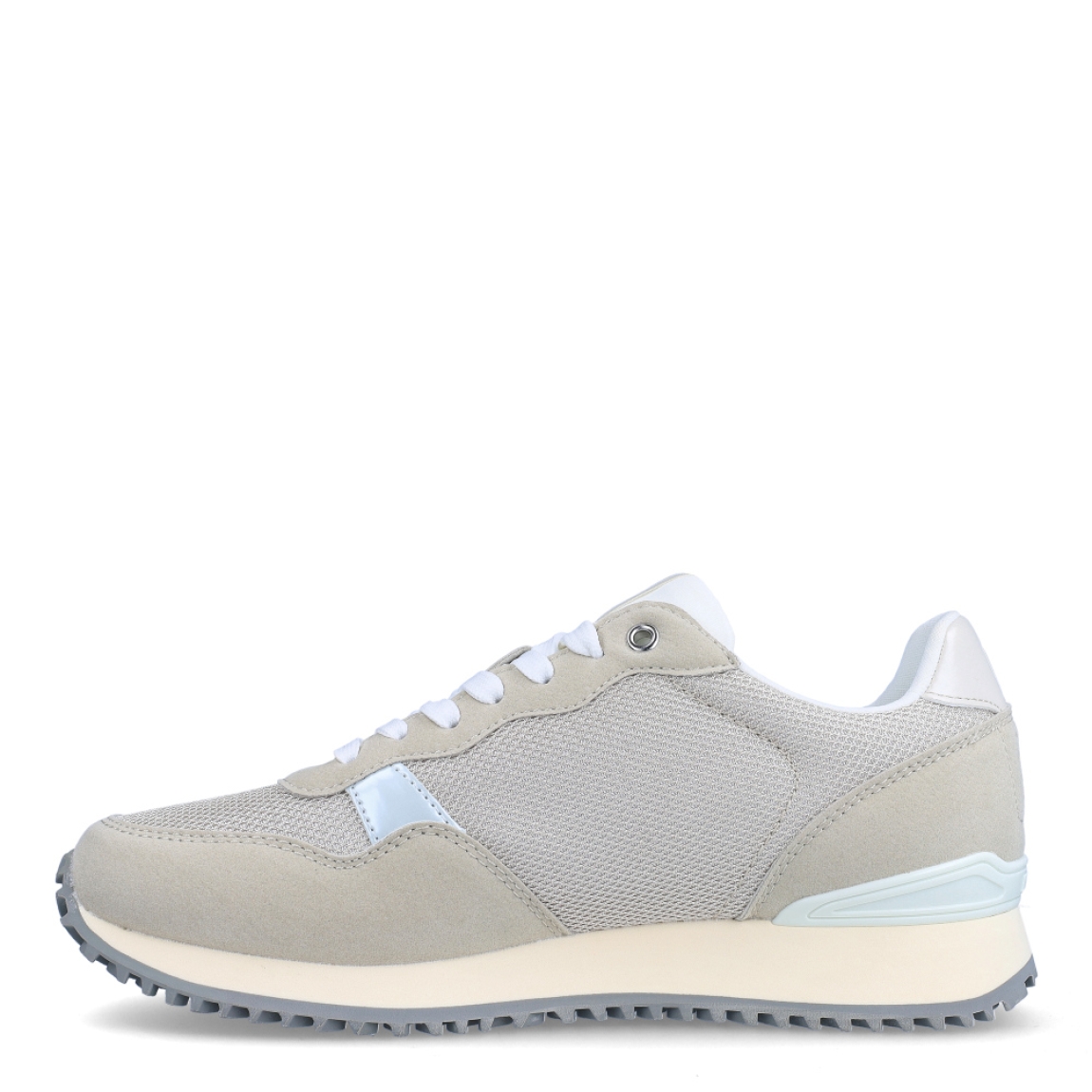 Deportiva de la marca Napapijri, modelo ASTRA. Exterior de la deportiva de textil con efecto rejilla color beig, con detalles en ante de color gris. Interior de la deportiva de tejido de color beig. Cierre de la deportiva con cordones blancos. Deportiva con plantilla muy cómoda y acolchada. Con un diseño elegante y una sofisticada combinación de colores, las zapatillas deportivas ASTRA son un calzado informal. El estabilizador del talón proporciona más estabilidad y su ligera suela microporosa hace que este calzado sea especialmente cómodo y perfecto para el uso diario.