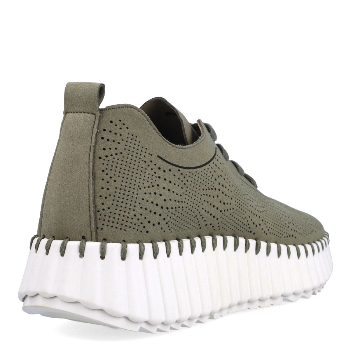Deportivas transpirables de la marca Walk & Fly, modelo AH-96. Exterior en microfibra color verde con efecto troquelado. Cierre con cordones verdes y con plataforma de goma dentada y cuña de 3cm de altura. Estas deportivas Walk & Fly AH-96 tienen la comodidad que necesitas en tu día a día!