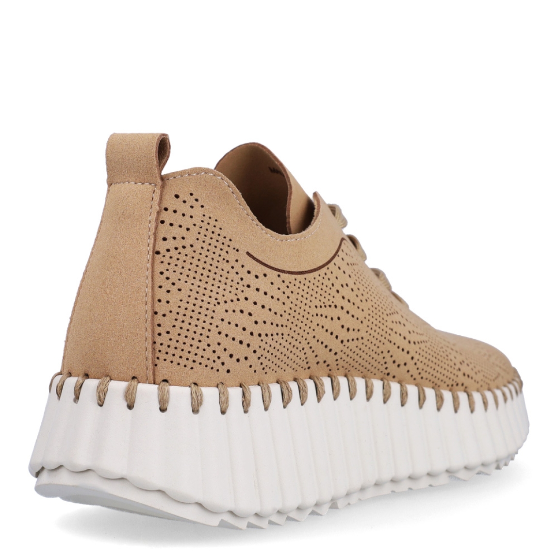 Deportivas transpirables de la marca Walk & Fly, modelo AH-96. Exterior en piel color camel con efecto troquelado. Cierre con cordones camel y con plataforma de goma dentada y cuña de 3cm de altura. Estas deportivas Walk & Fly AH-96 tienen la comodidad que necesitas en tu día a día!